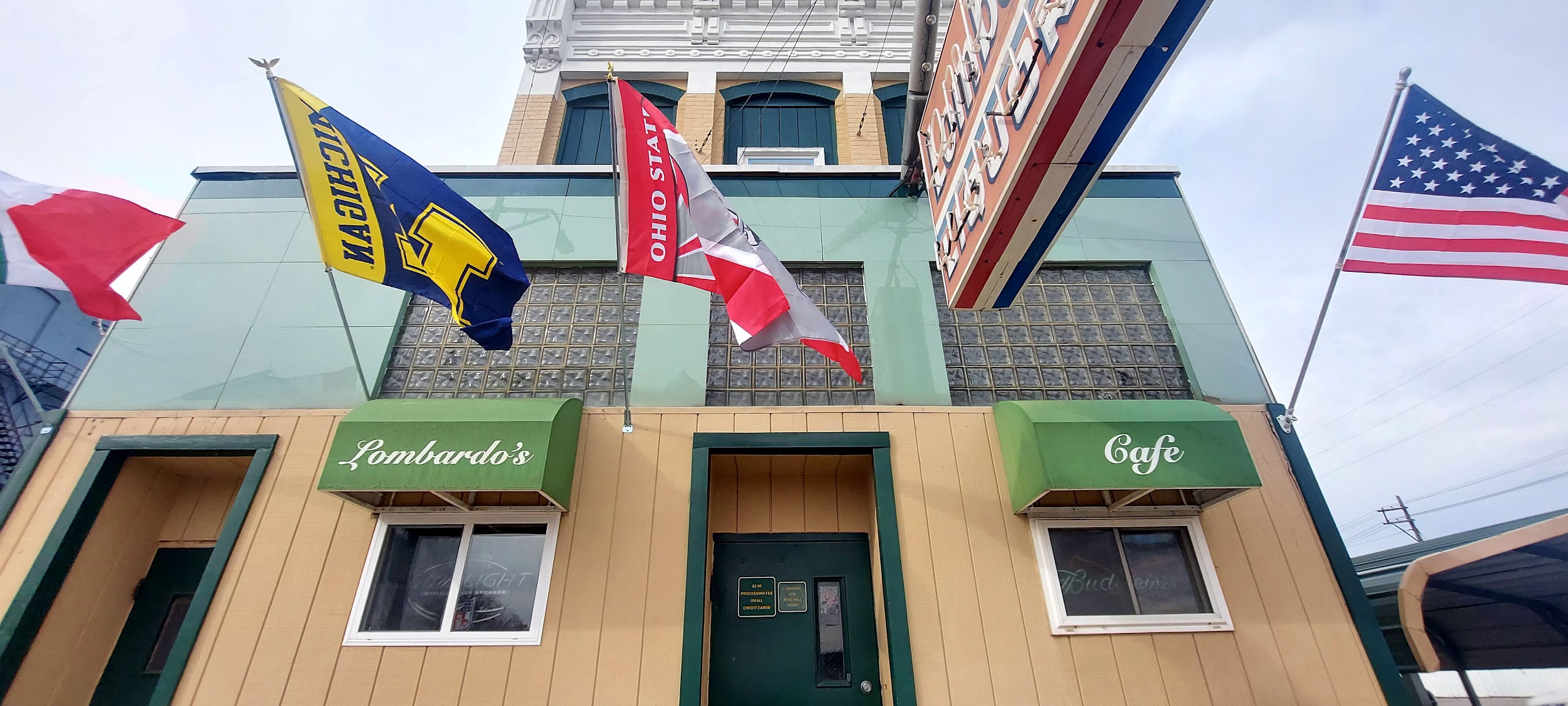 Lombardo's Cafe