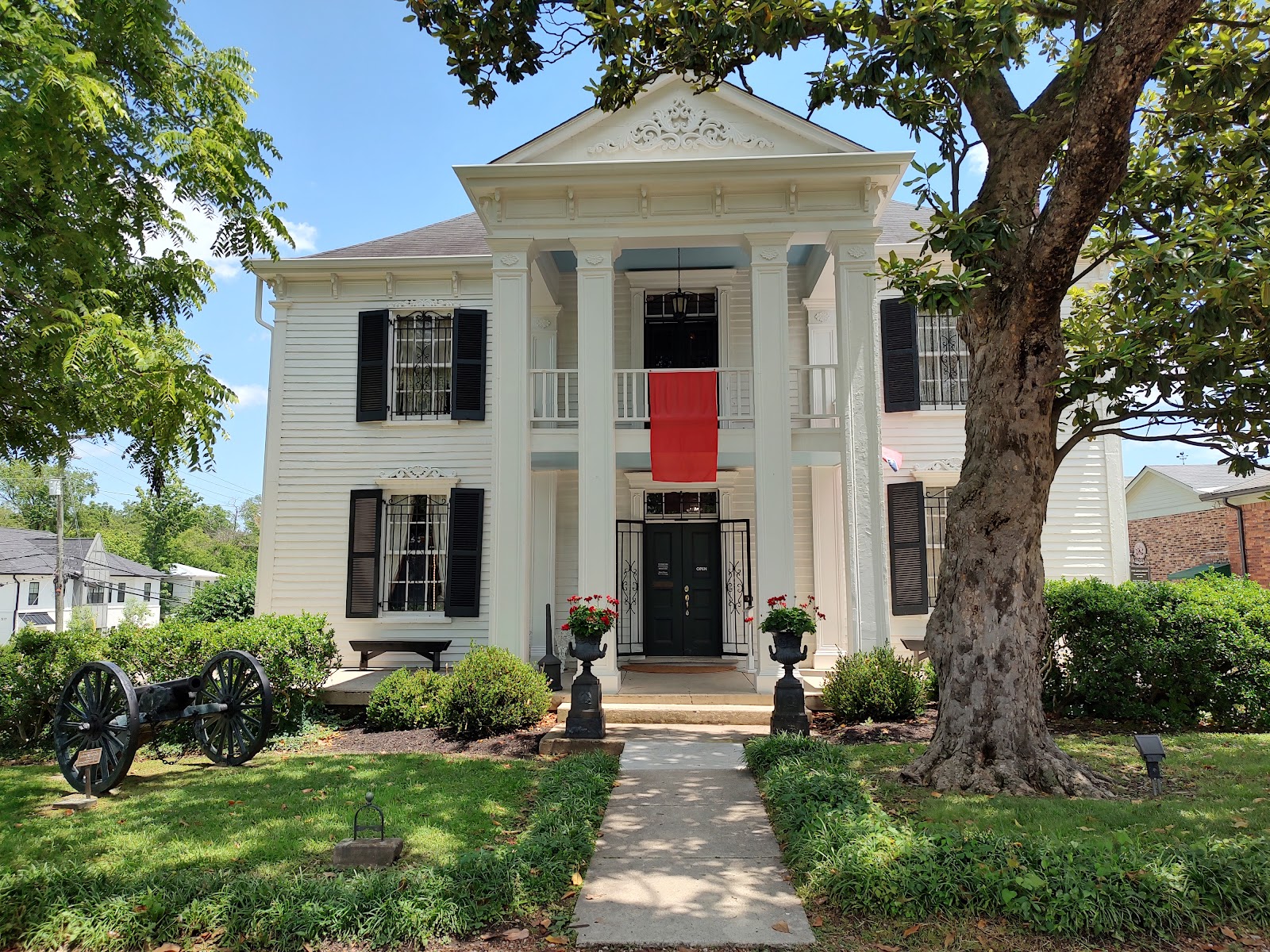 Lotz House