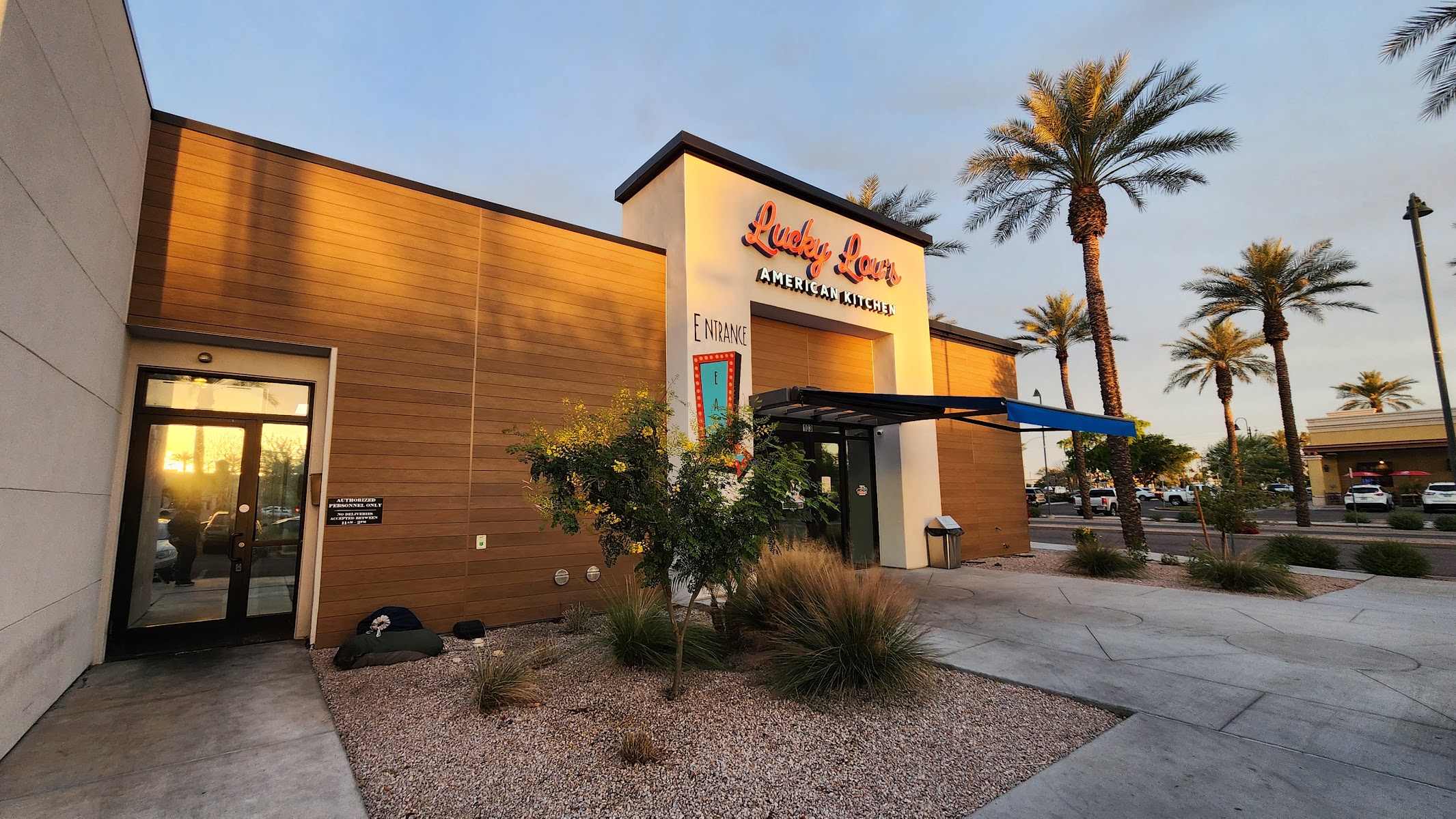 Lucky Lou’s American Kitchen