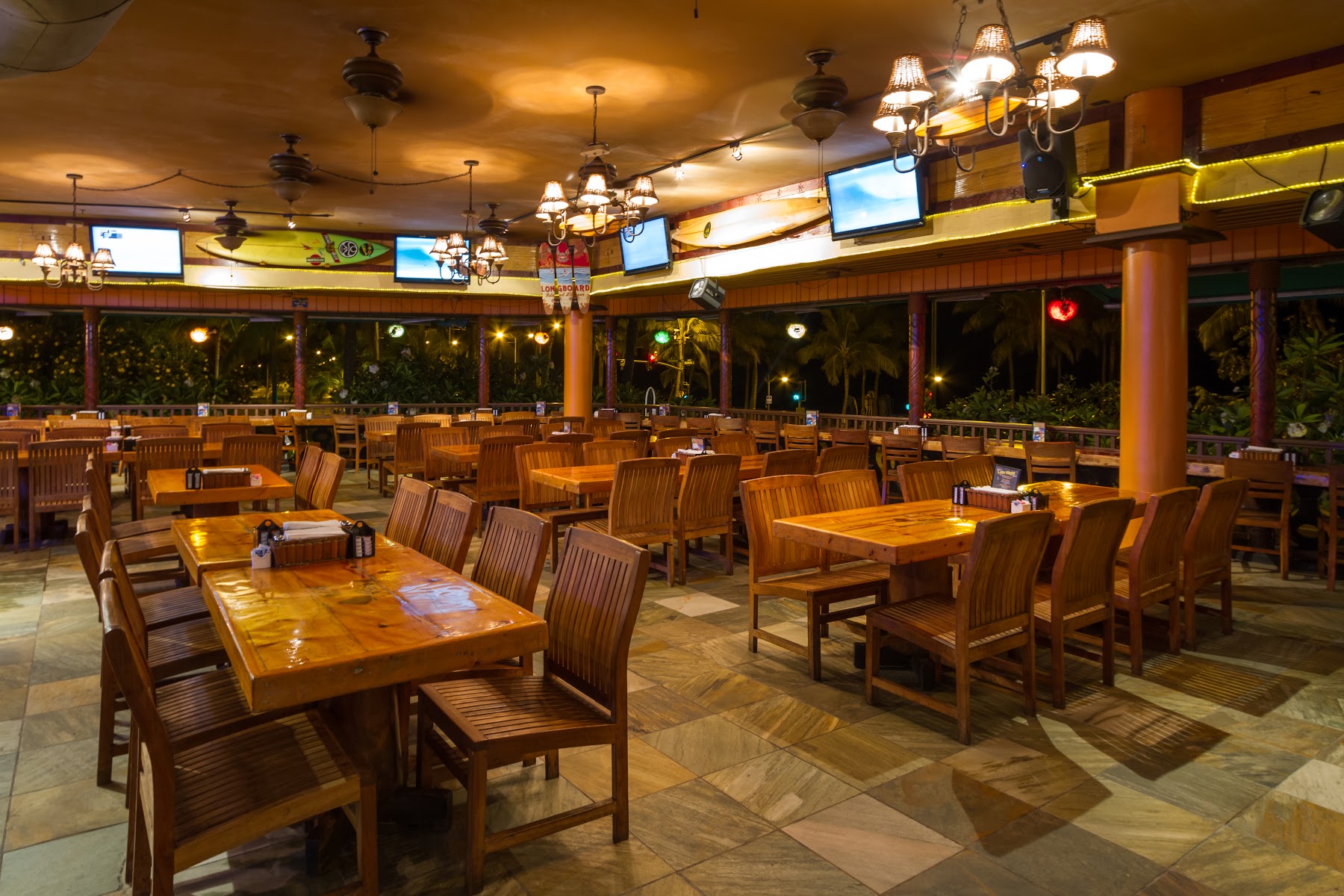 Lulu's Waikiki