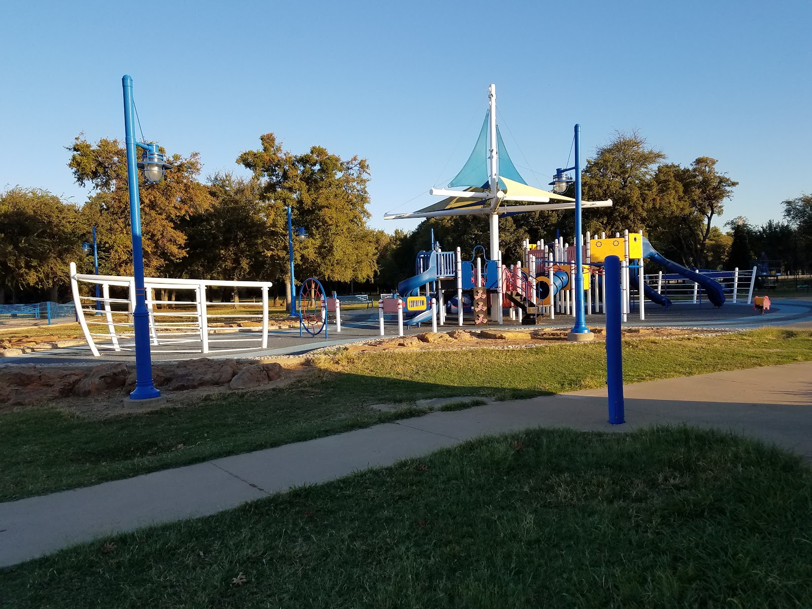 Lynn Creek Park at Joe Pool Lake