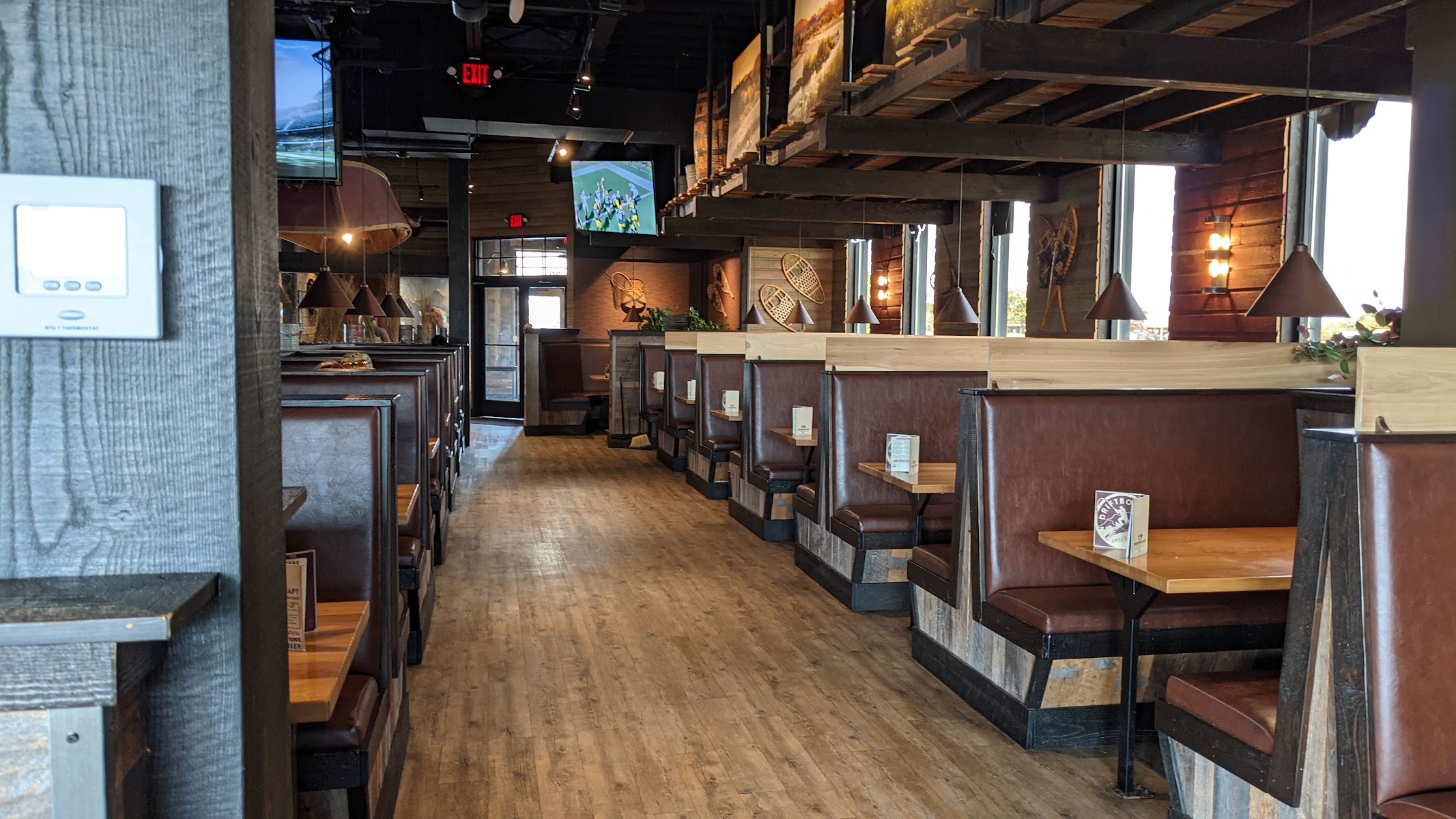 MacKenzie River Pizza, Grill & Pub