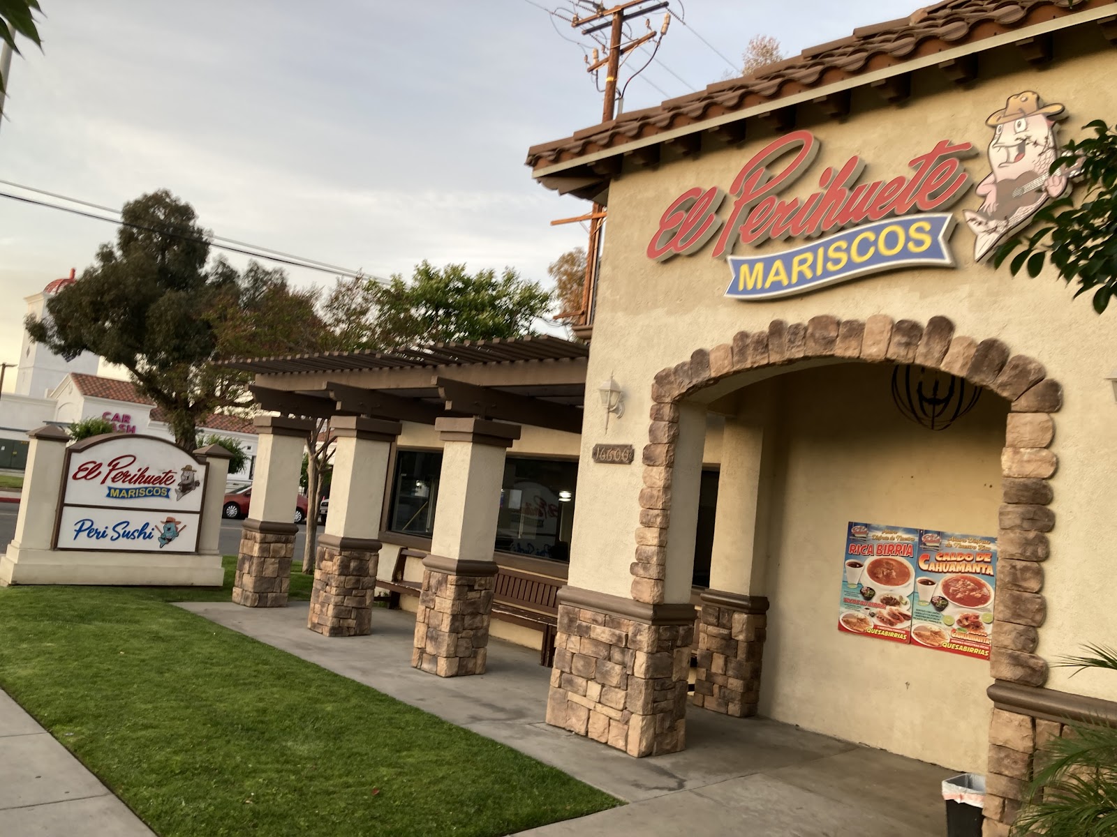 Mariscos El Perihuete
