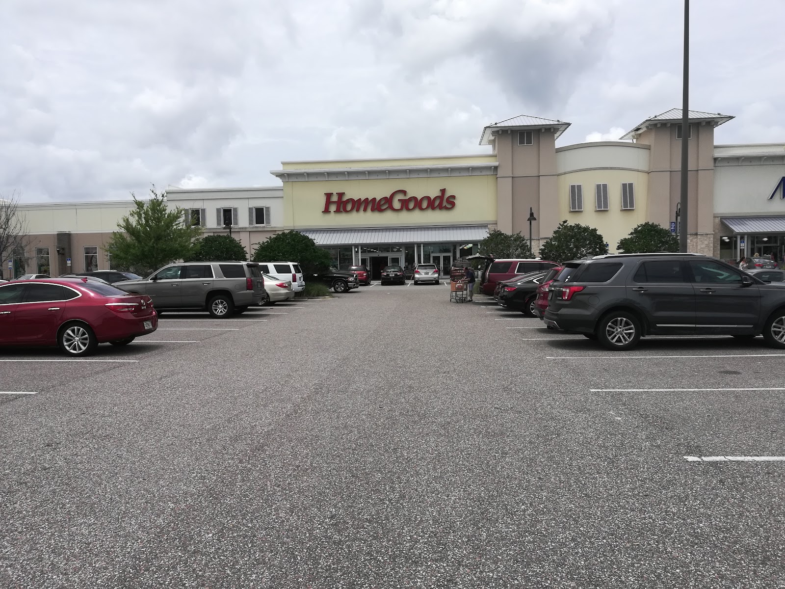 Marshalls & HomeGoods