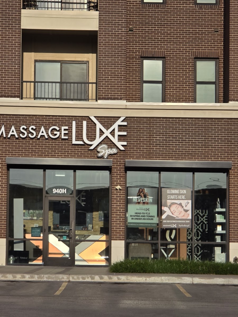 MassageLuXe