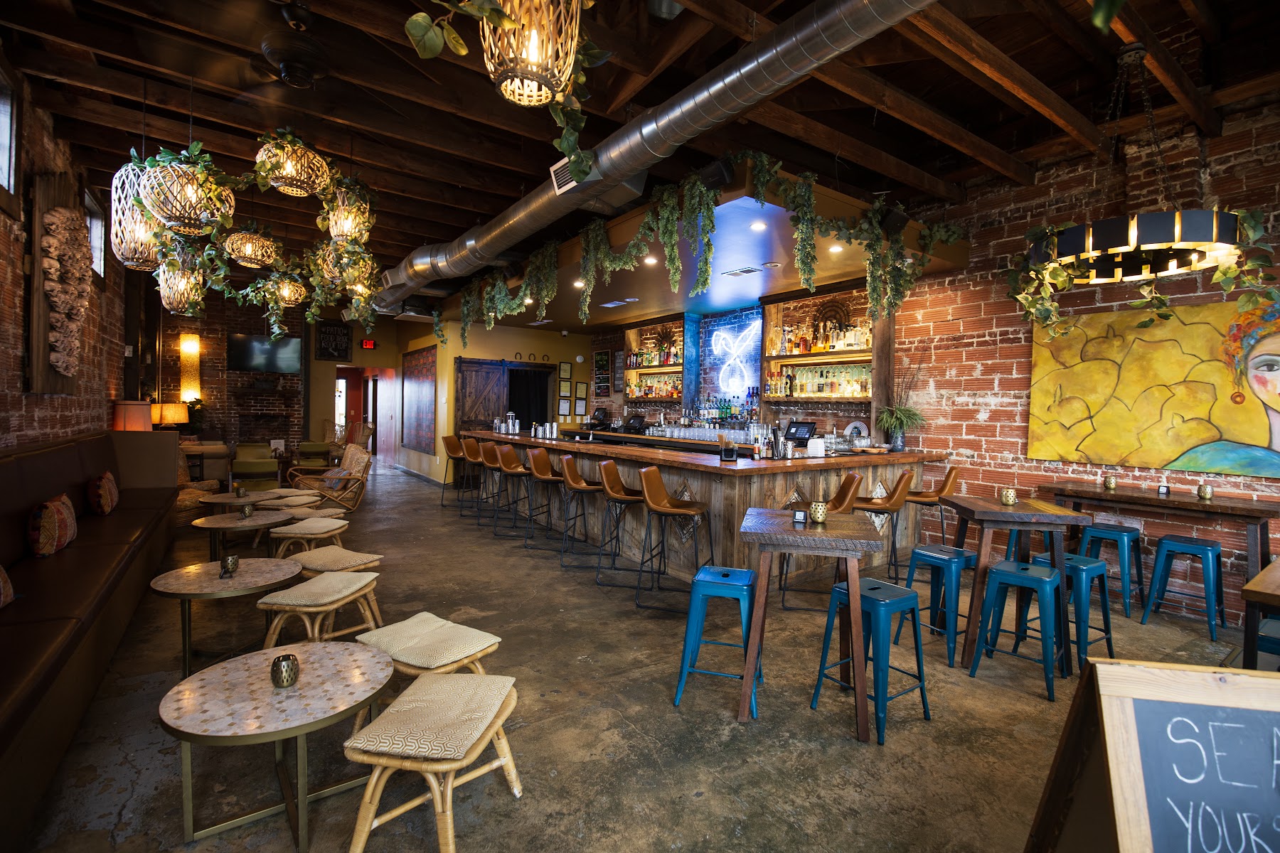 Mayawell Bar