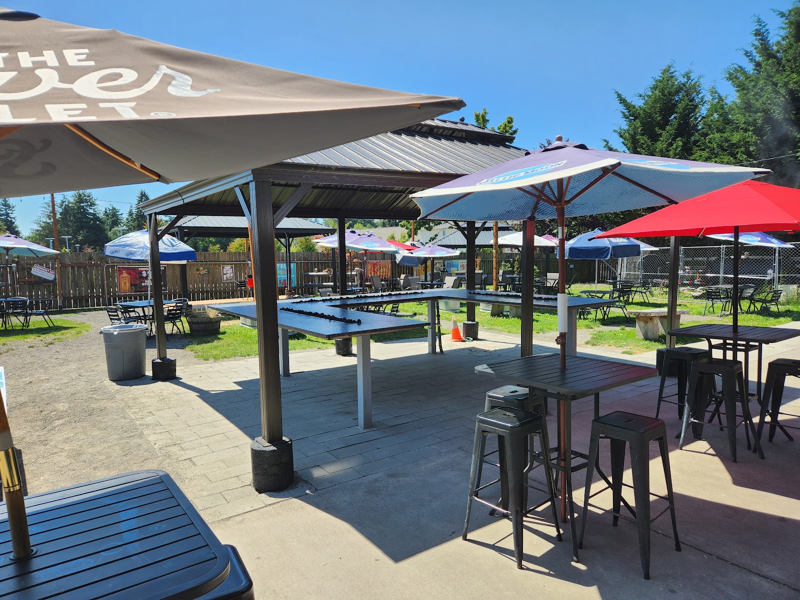 McCloud's Grill House Featuring Smokin' Robinsons BBQ