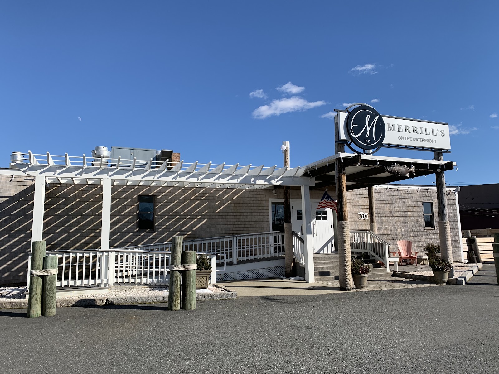 Merrill's on the Waterfront