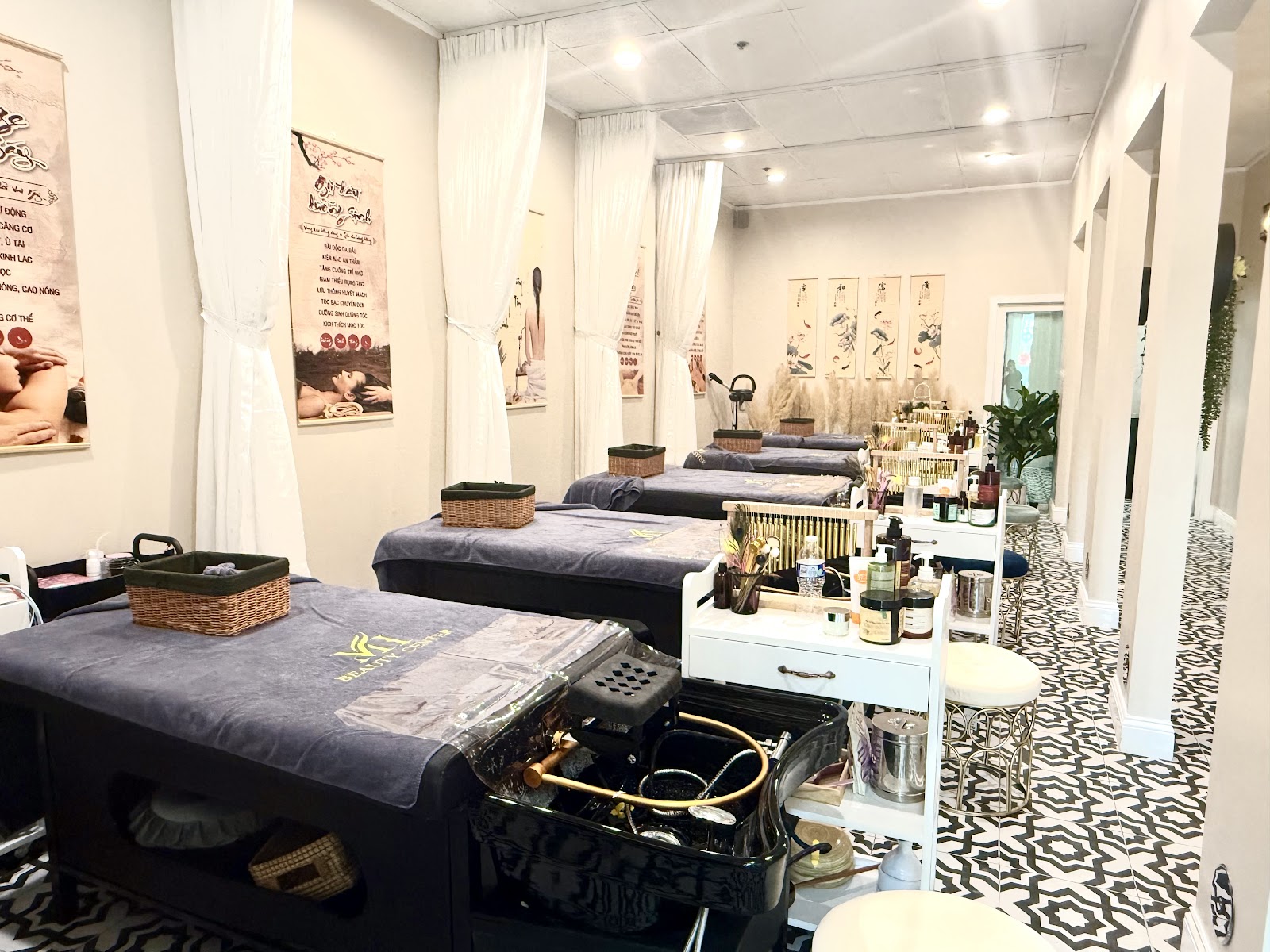 MH Head Spa