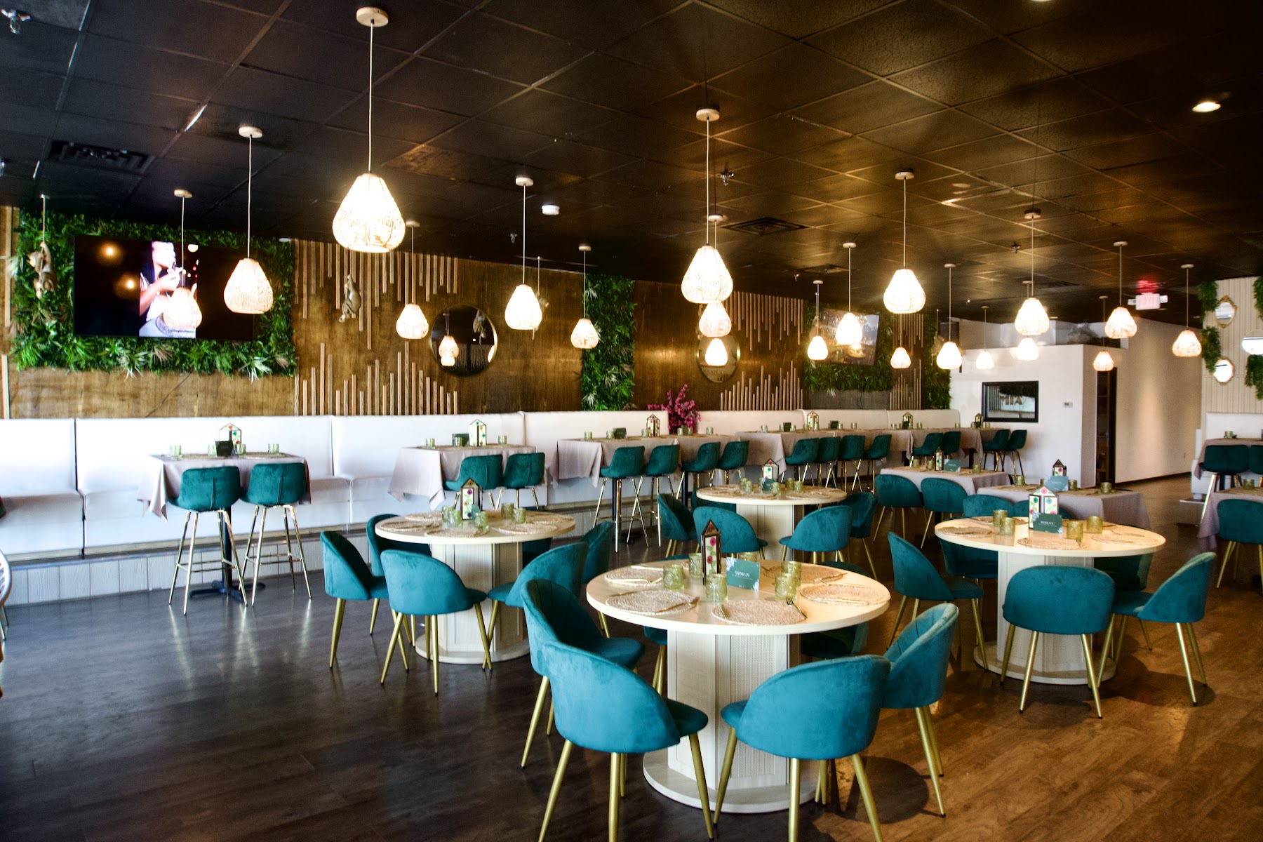 MIA Restaurant & Bar - Middletown