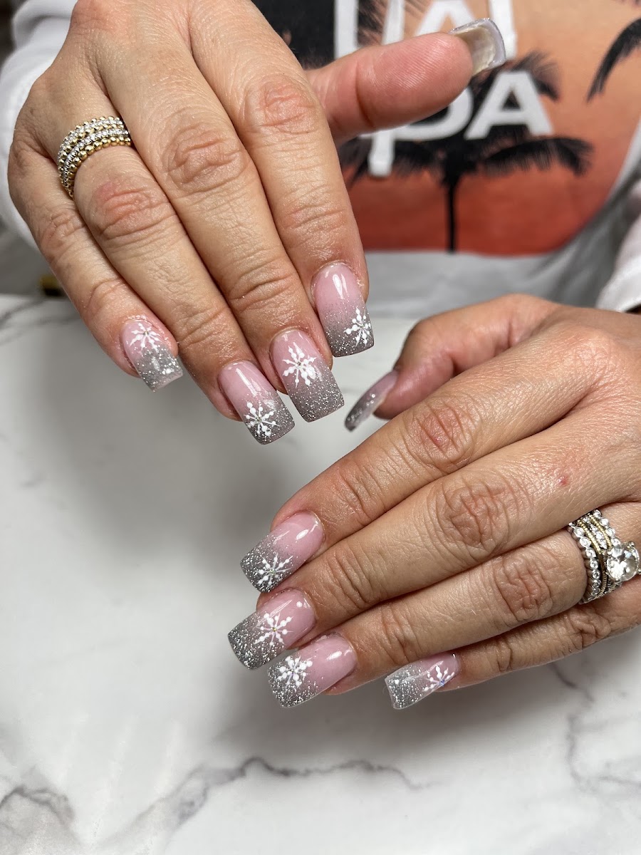 Modern Grace Nail Spa