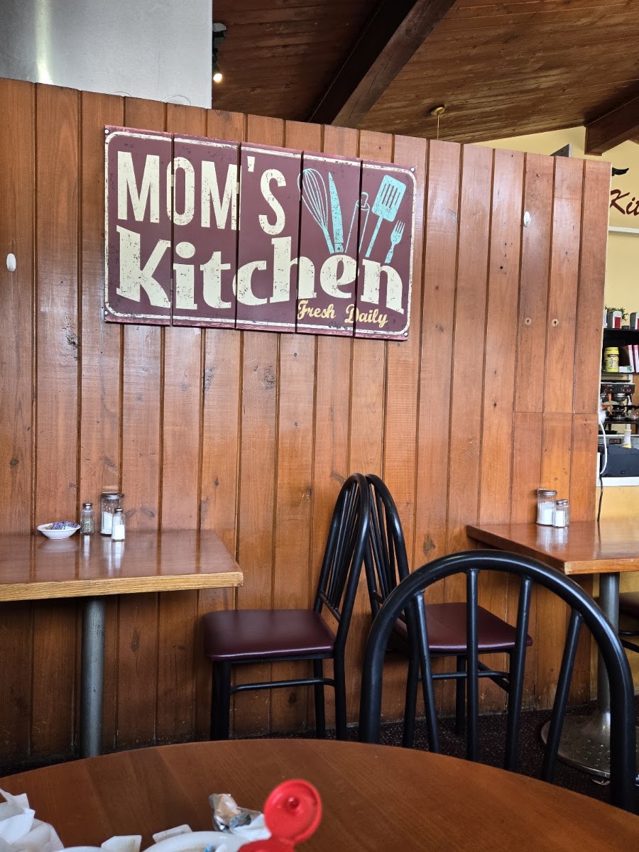 Mom's Kitchen