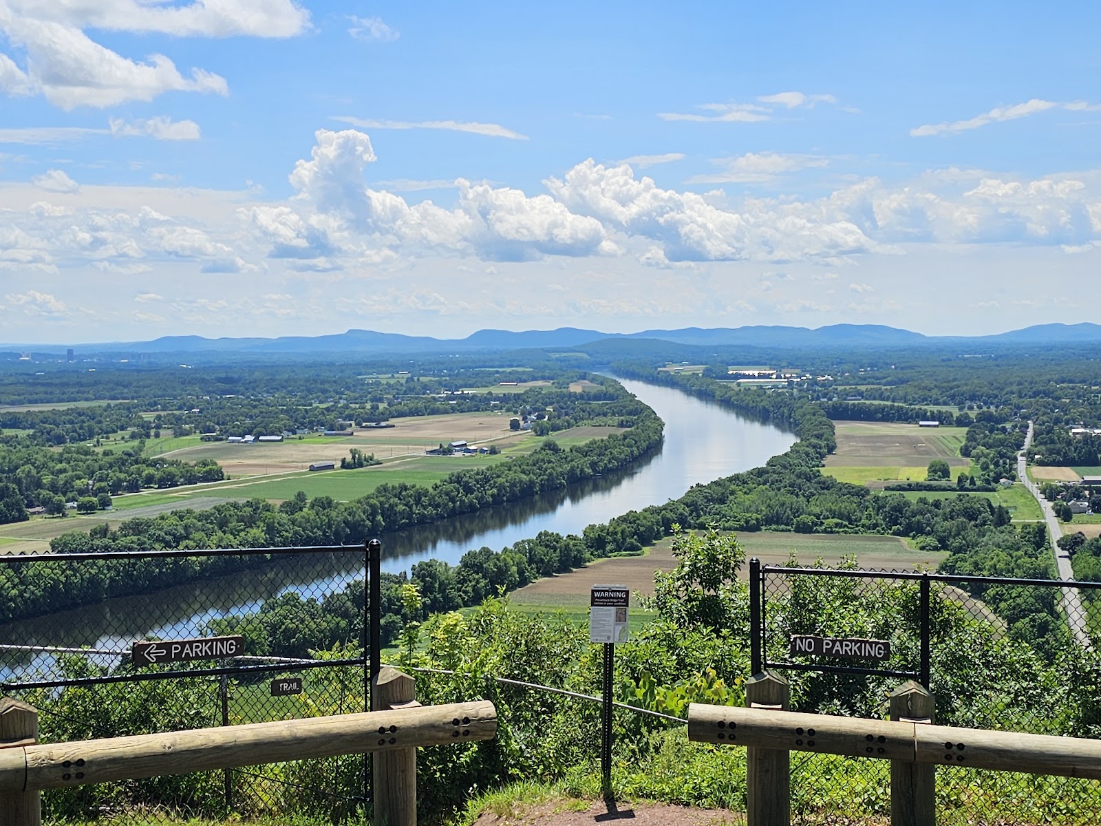 Mount Sugarloaf State Reservation