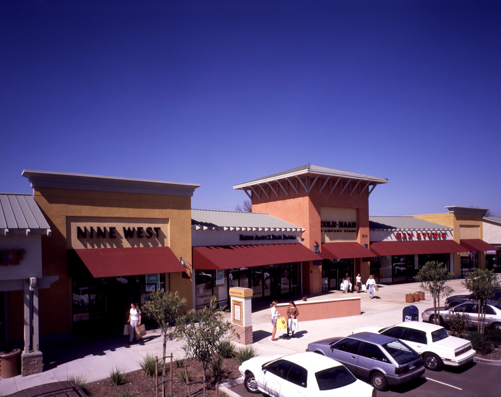 Napa Premium Outlets