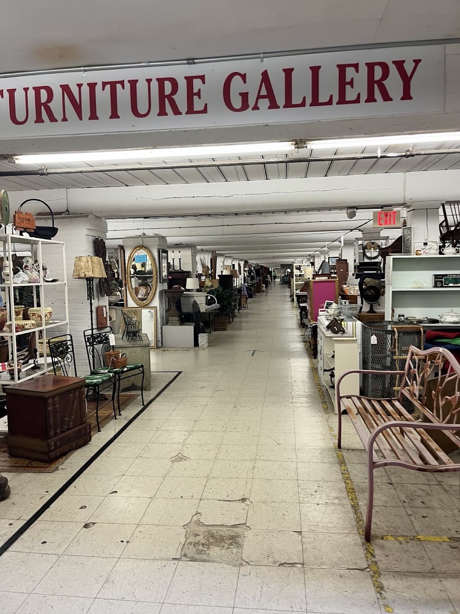 New Bedford Antiques At The Cove