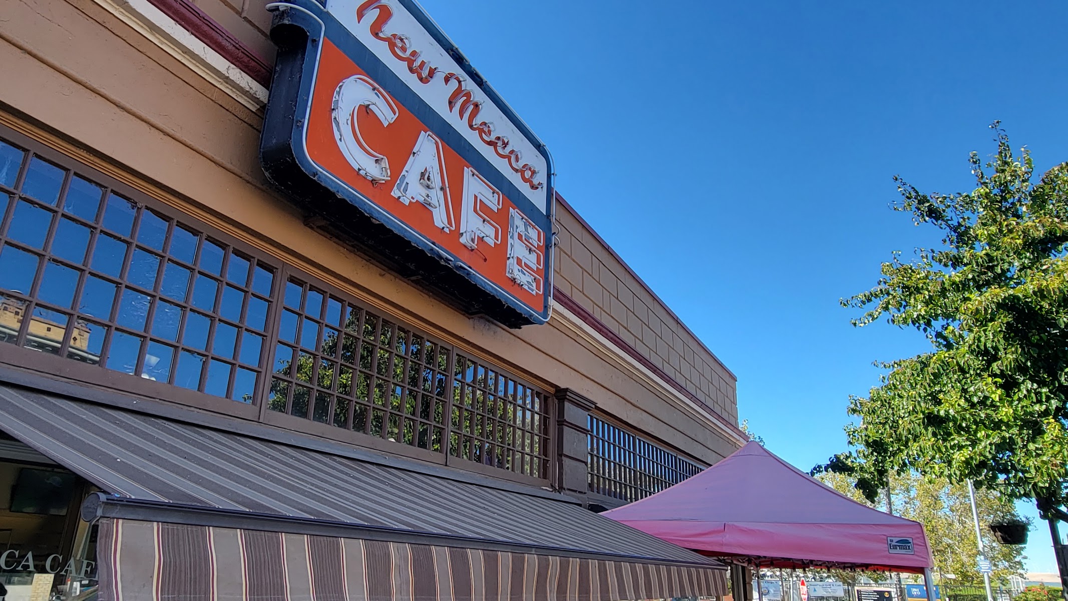 New Mecca Cafe