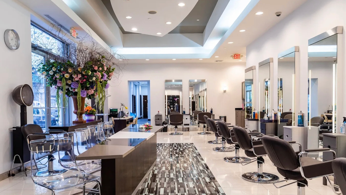 Nulux Salon & Spa