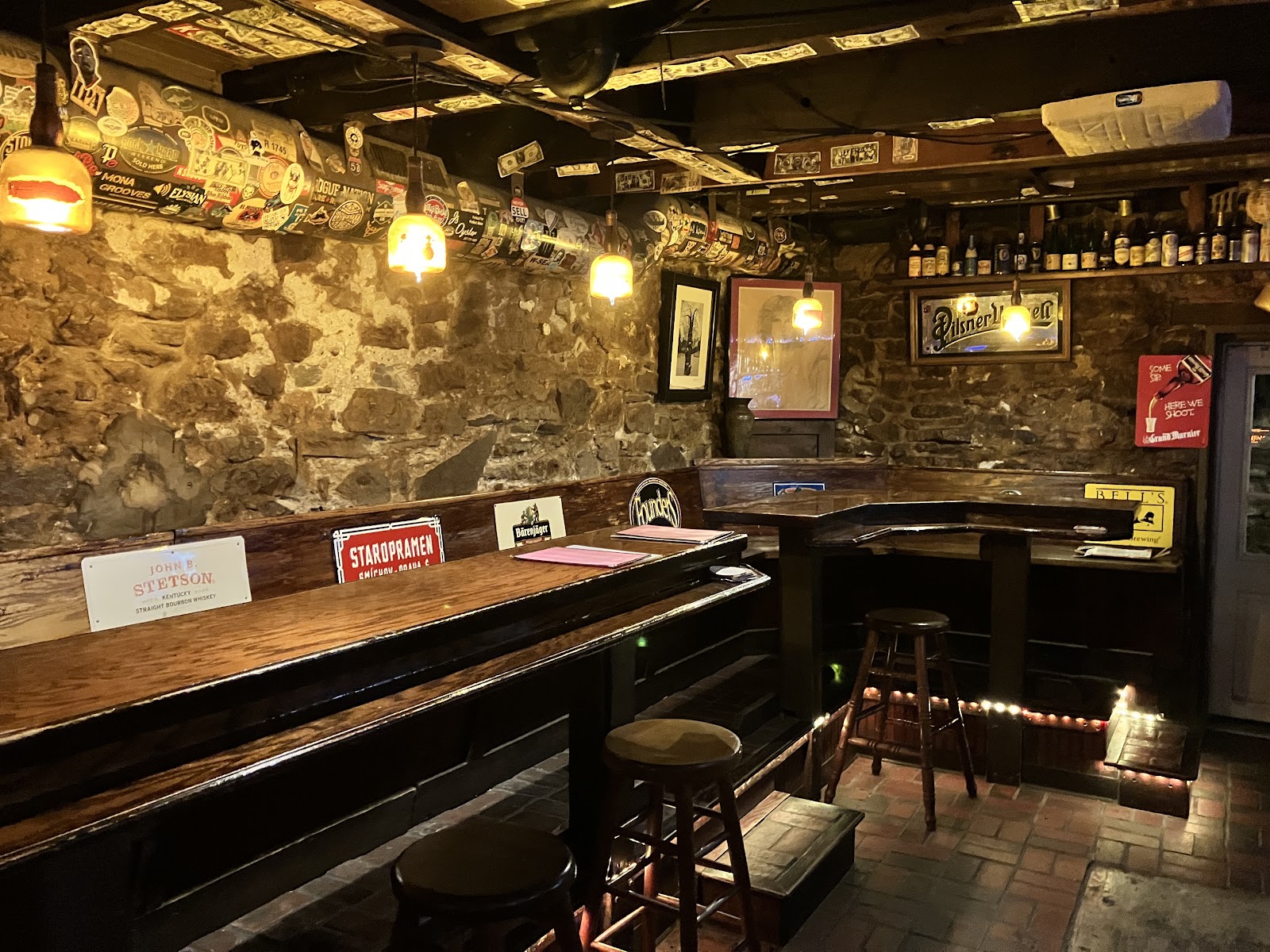Old Millstream Inn