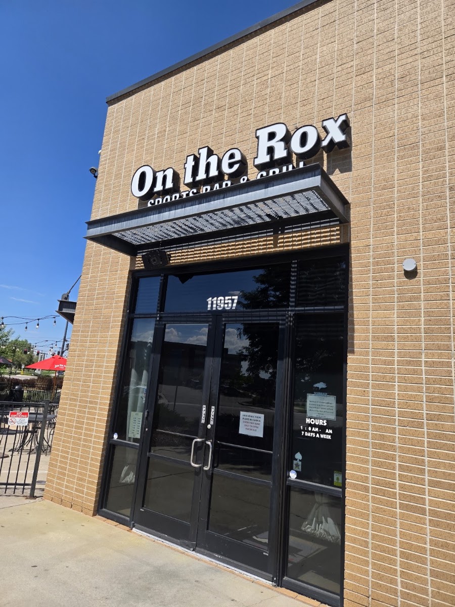 On the Rox Sports Bar & Grill