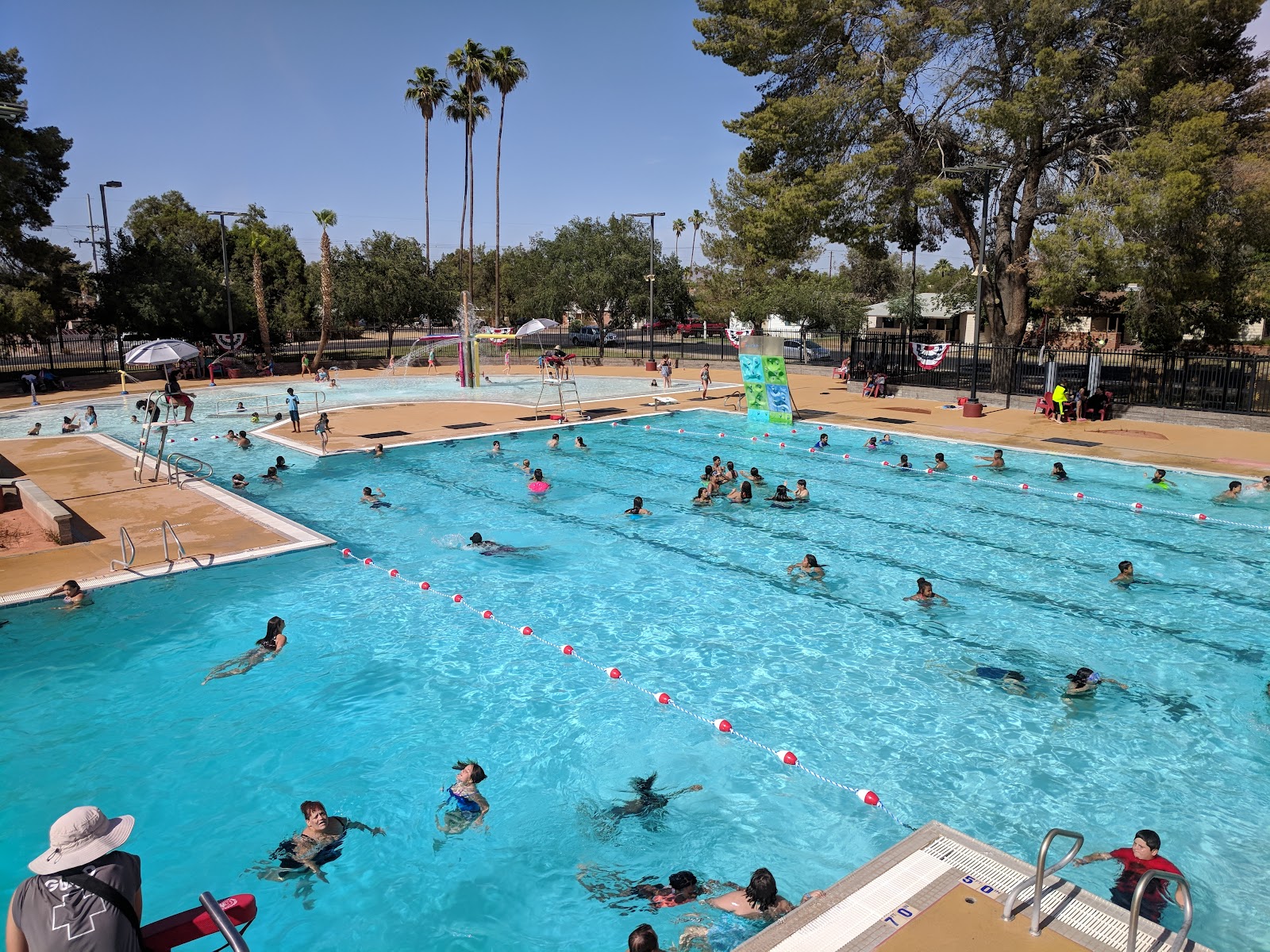 Palm Island Family Aquatic Park