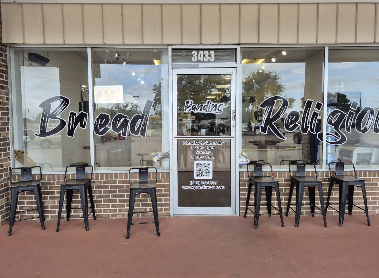 Pandino Bakery & Specialty Coffee