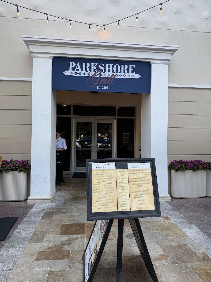Parkshore Grill