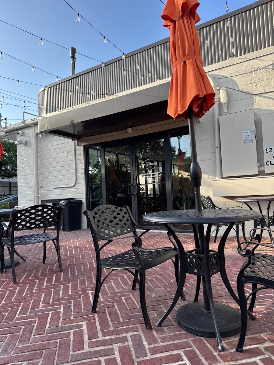 Pavon Coffee Den