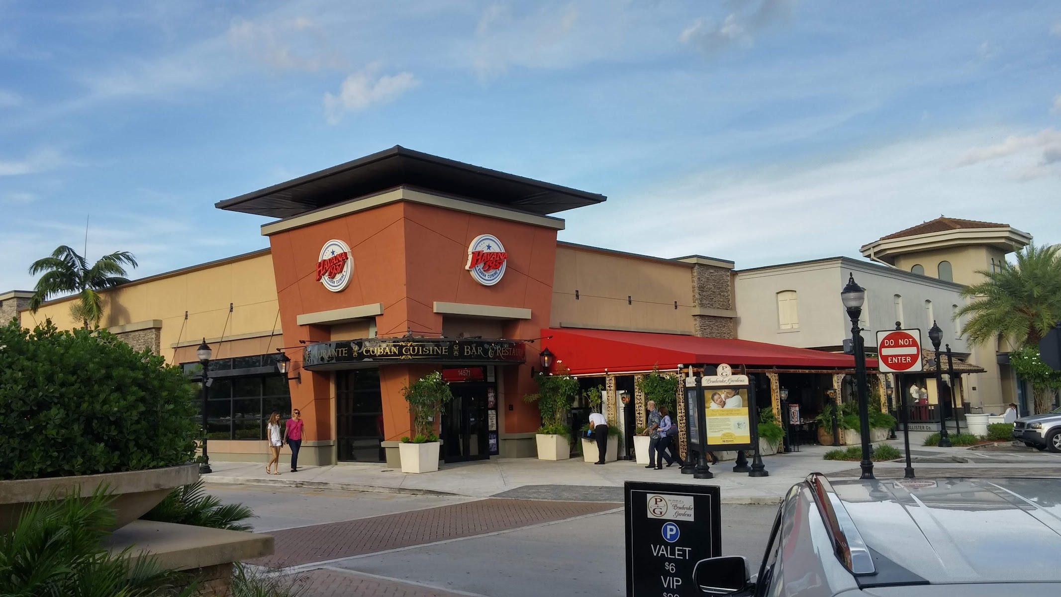 Pembroke Gardens