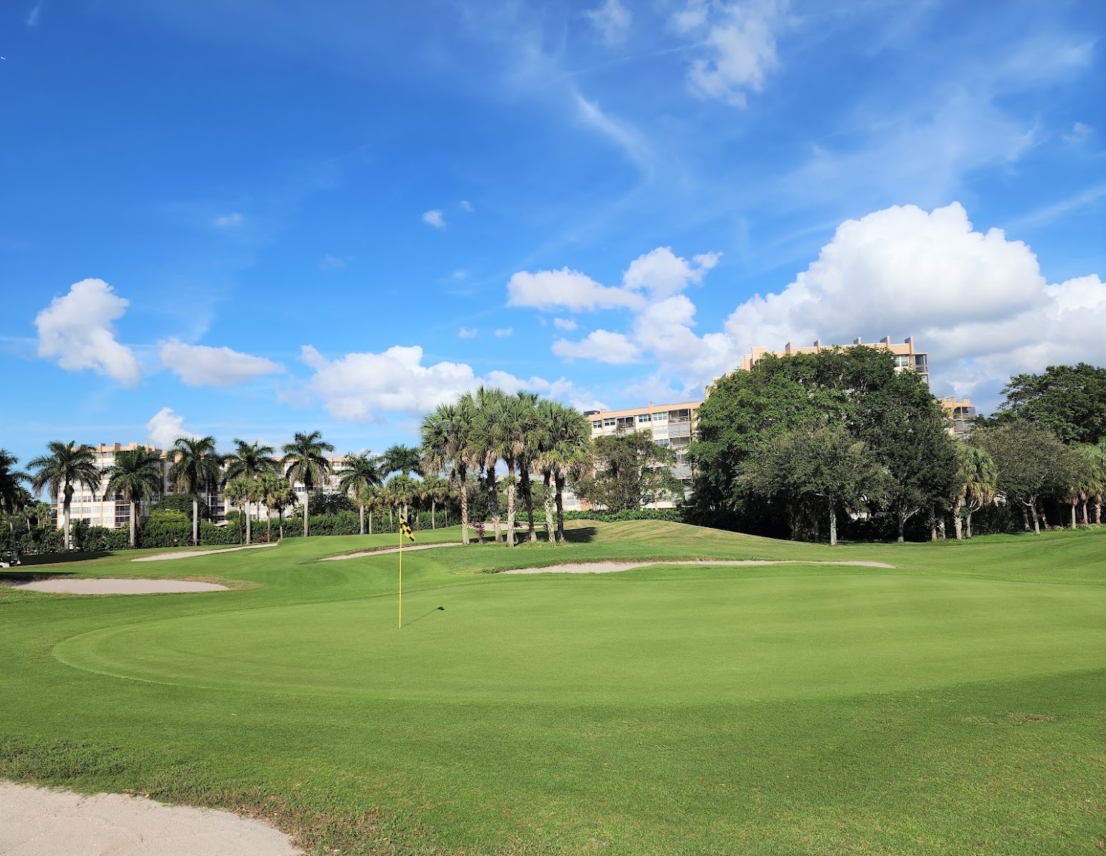 Pembroke Lakes Golf