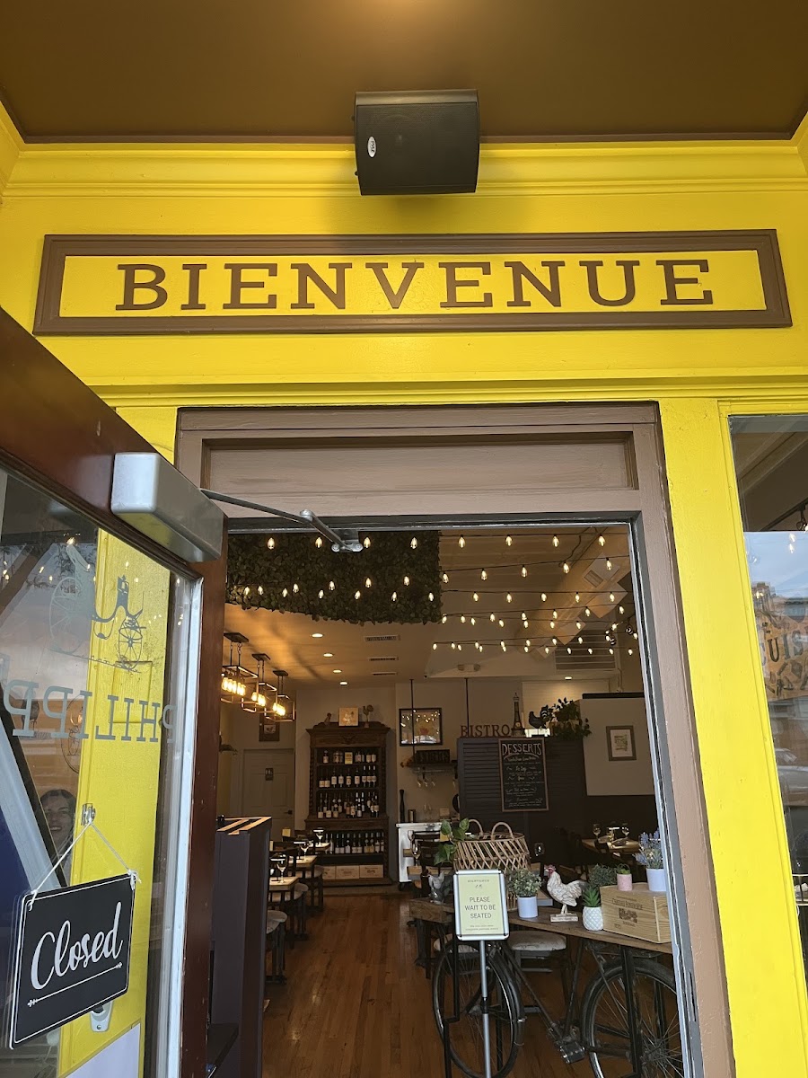 Philippe French Bistro