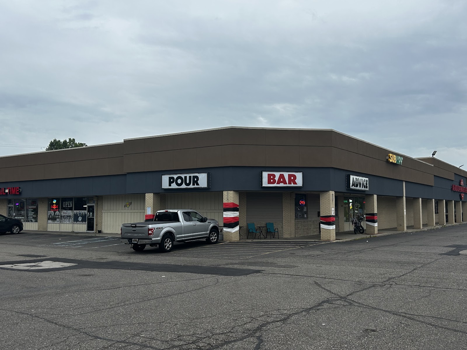 POUR ADVICE BAR