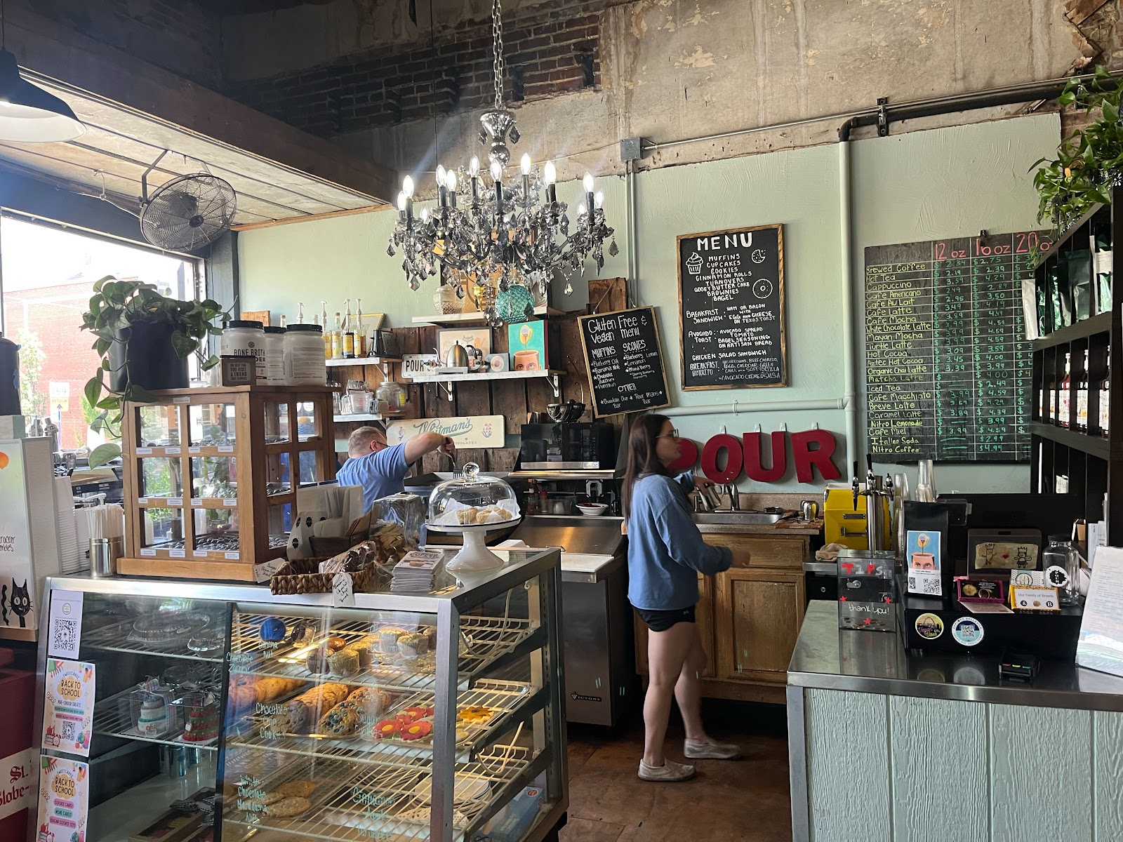 Pour Coffeehouse