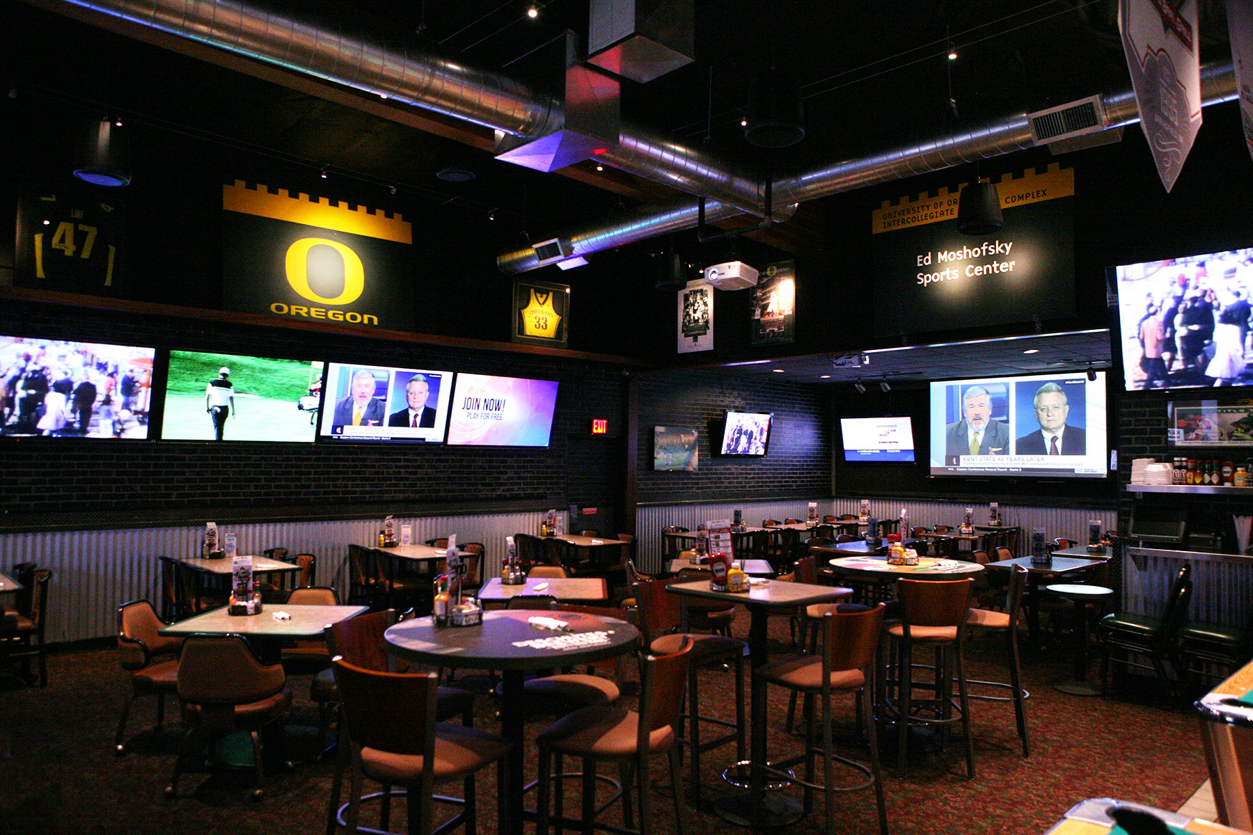 Prime Time Sports Bar & Grill