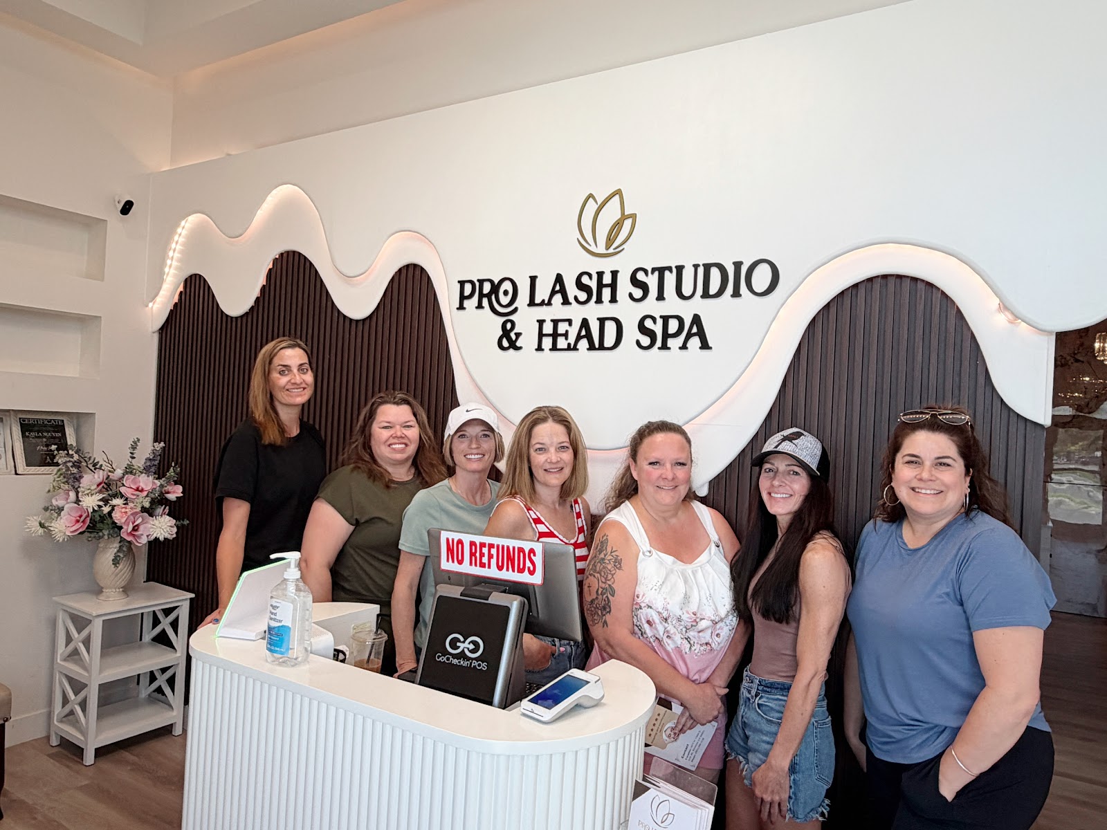 Pro Lash Studio & Head Spa