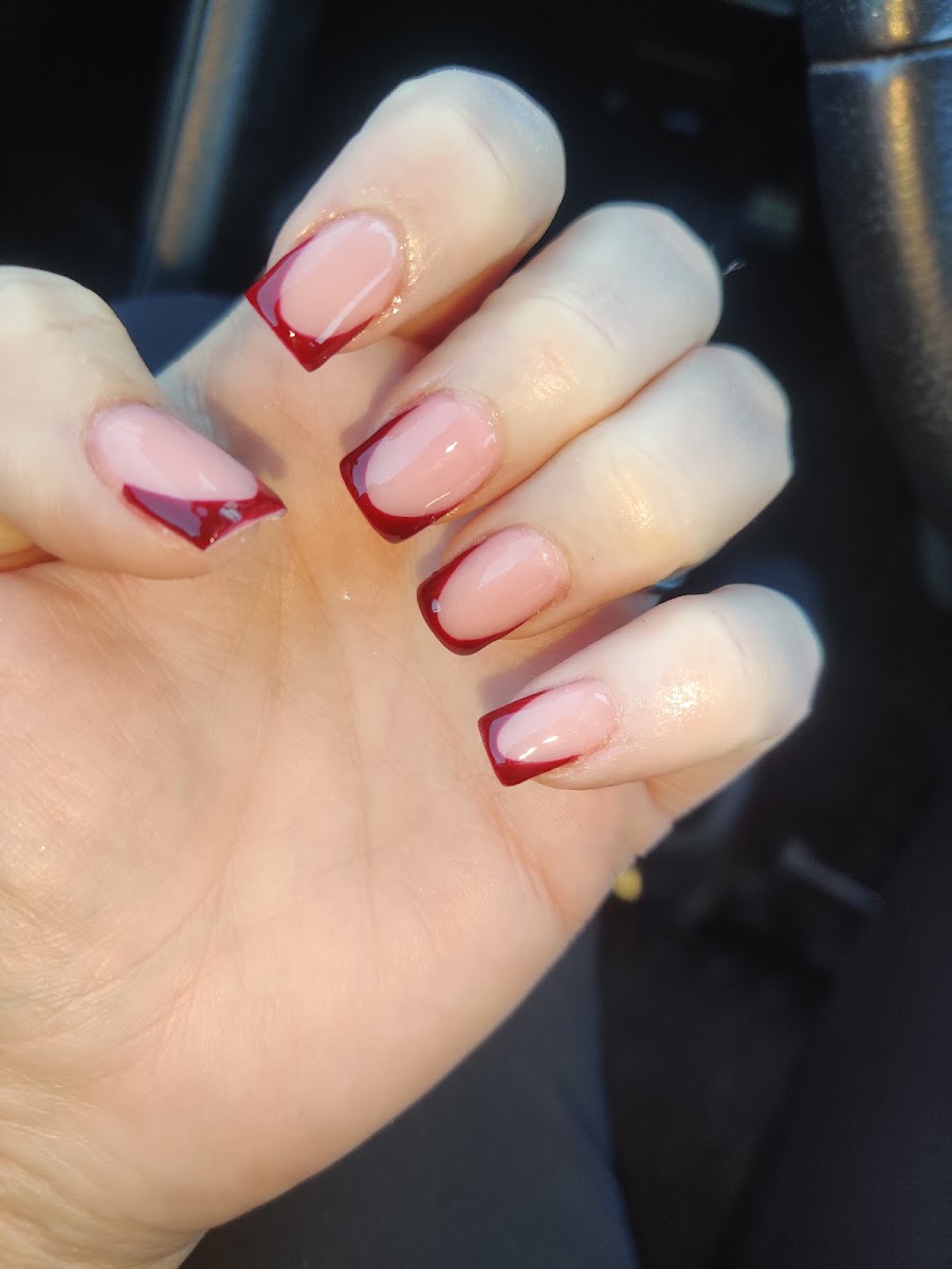 Purelux Nails & Spa