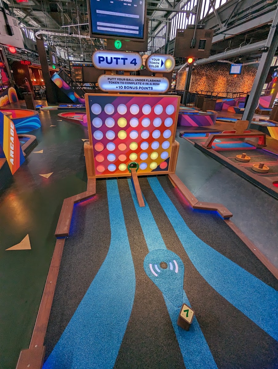 Puttshack - Pittsburgh