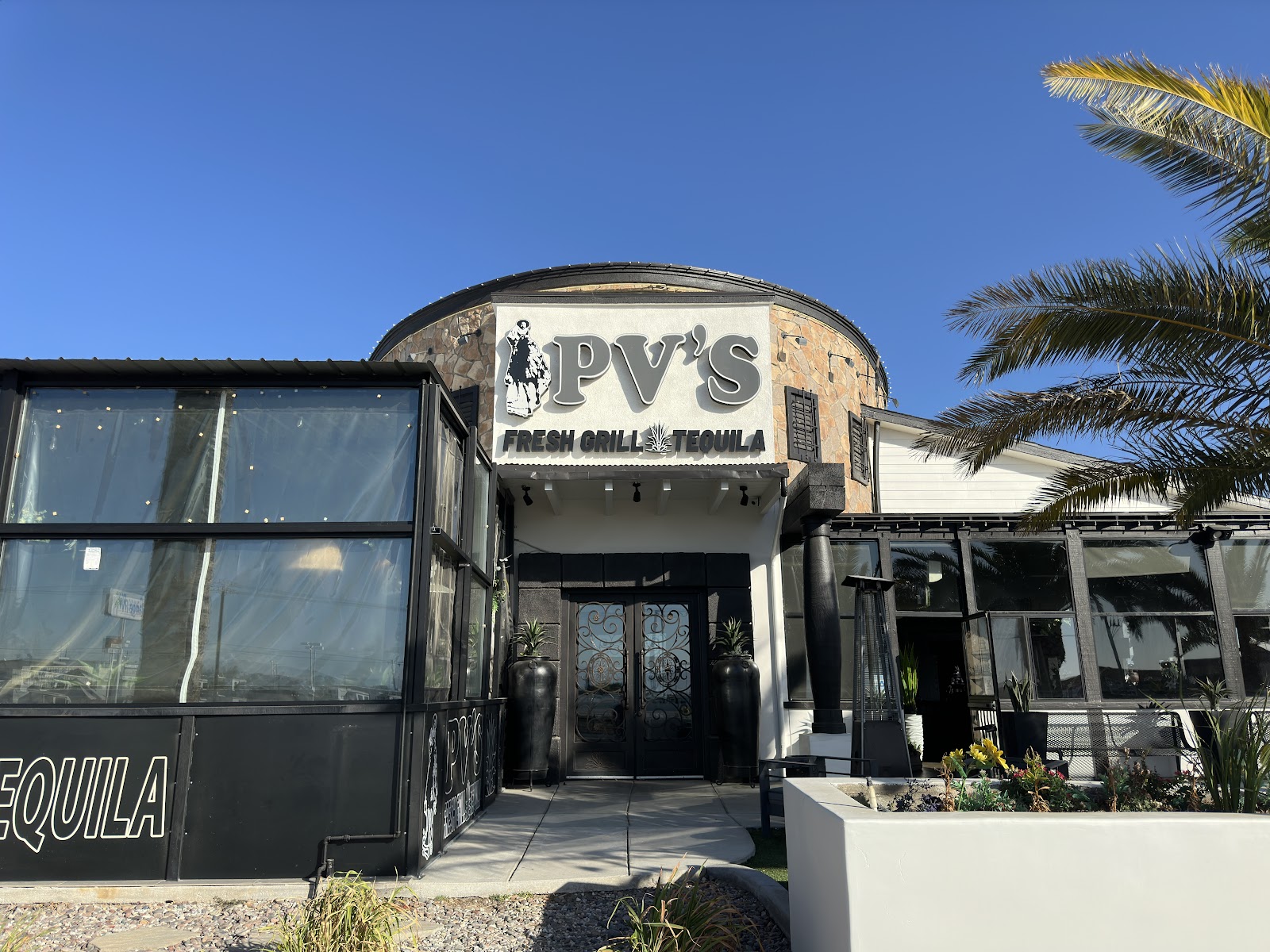 PV'S Fresh Grill and Tequila - Victorville, CA