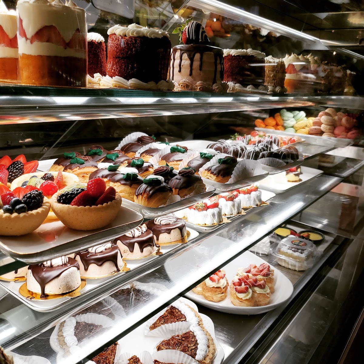 Rao's Bakery