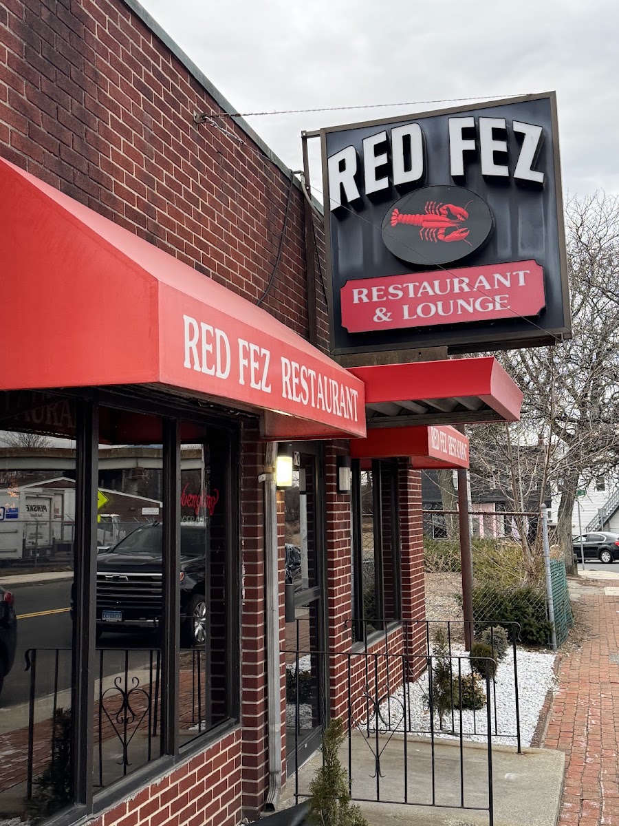 Red Fez | Bar & Grill