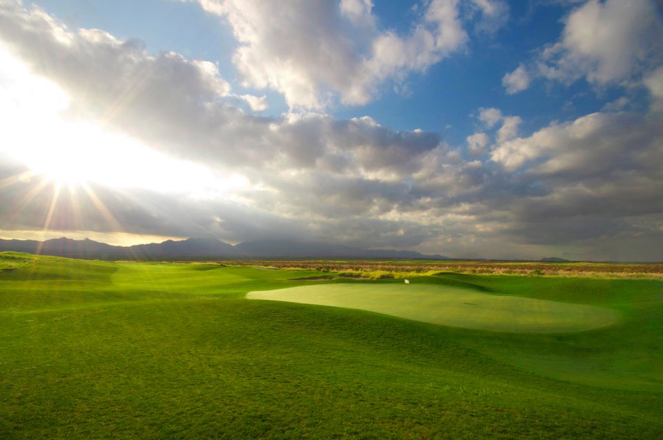 Red Hawk Golf Club
