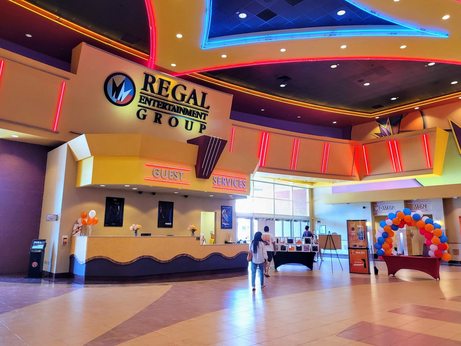 Regal Edwards Corona Crossings