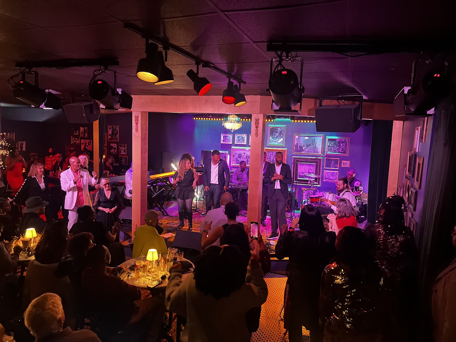 Richmond Date Night: Music, Cocktails & Cuisine