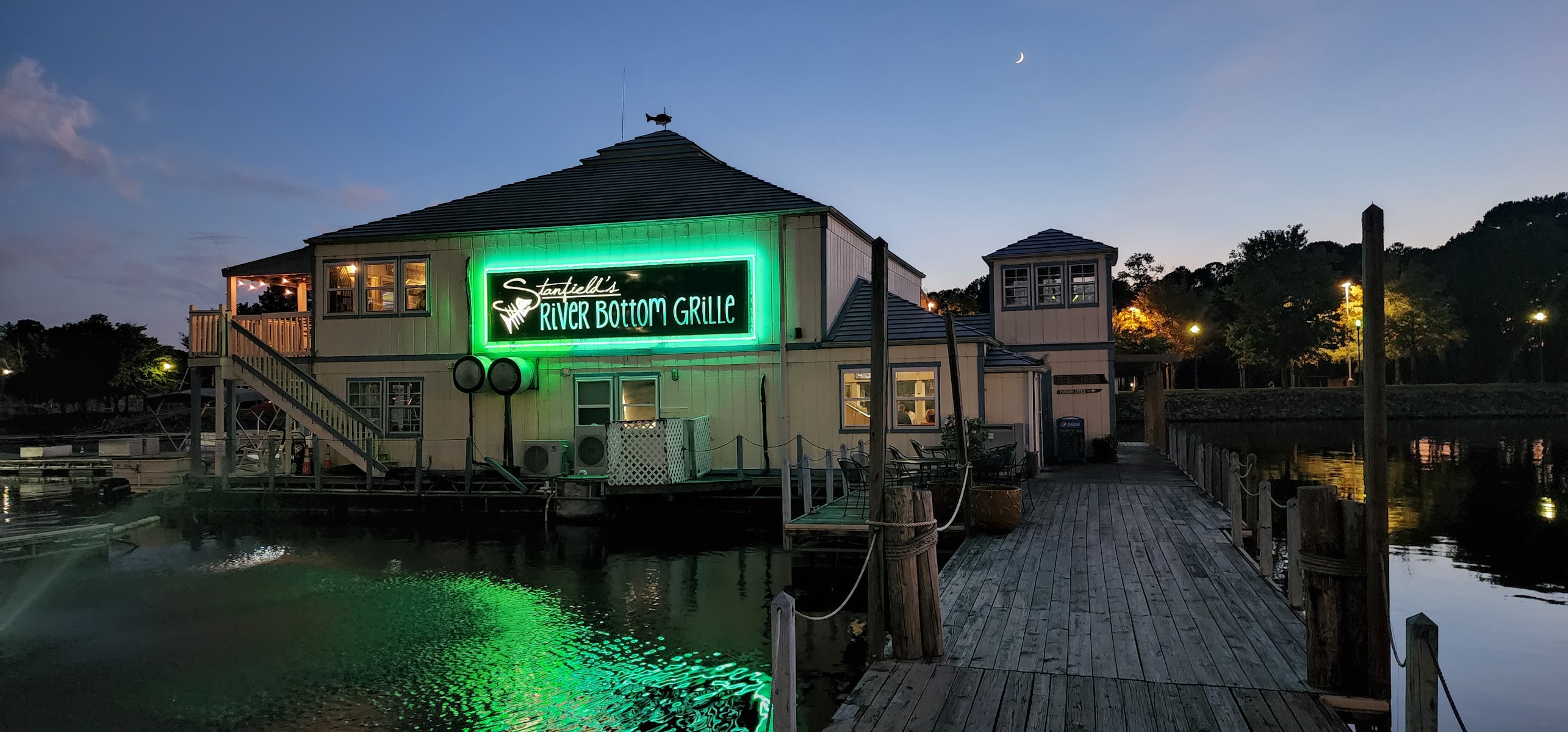 River Bottom Grille By Stanfield's