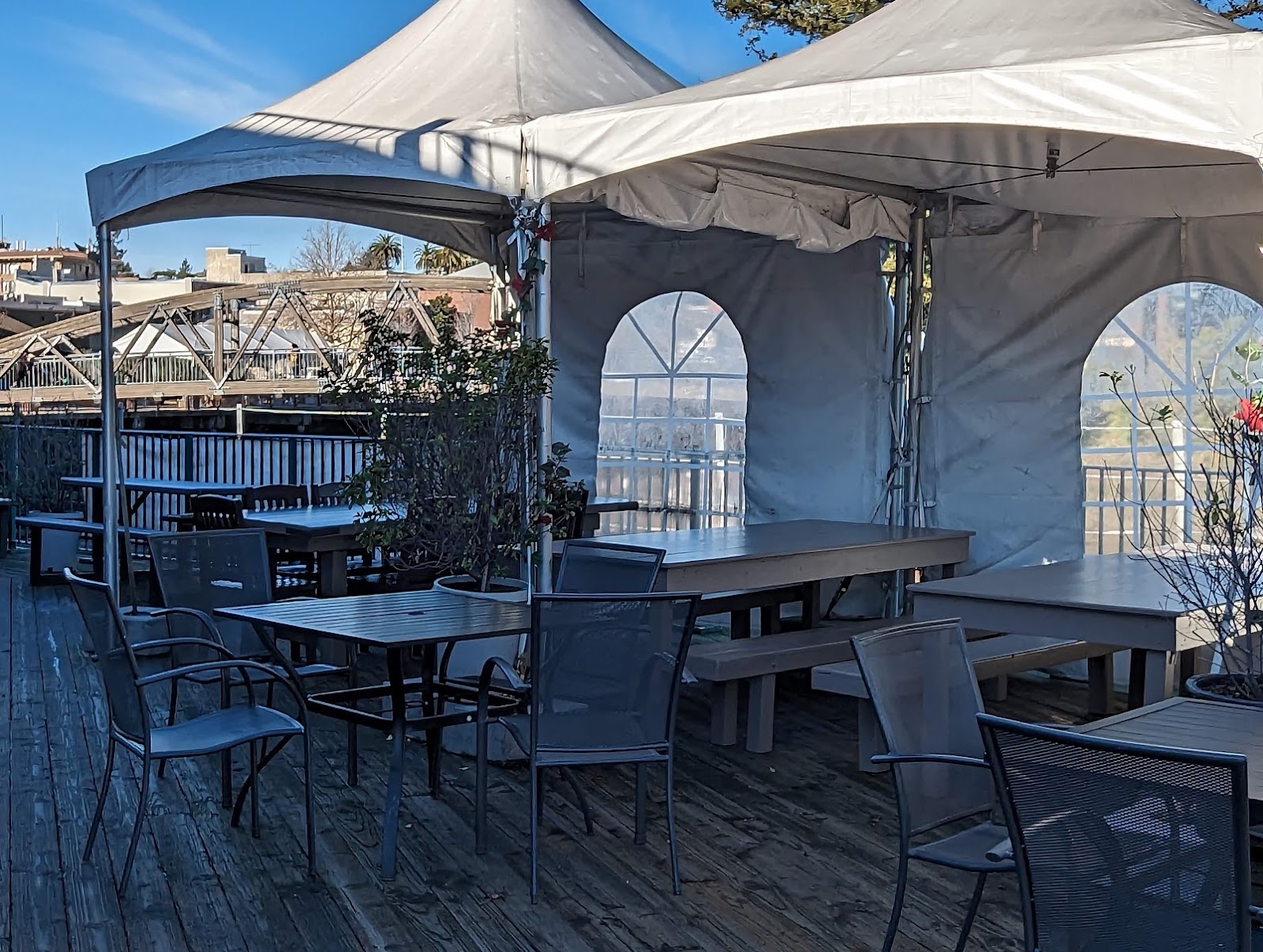 River Front Cafe