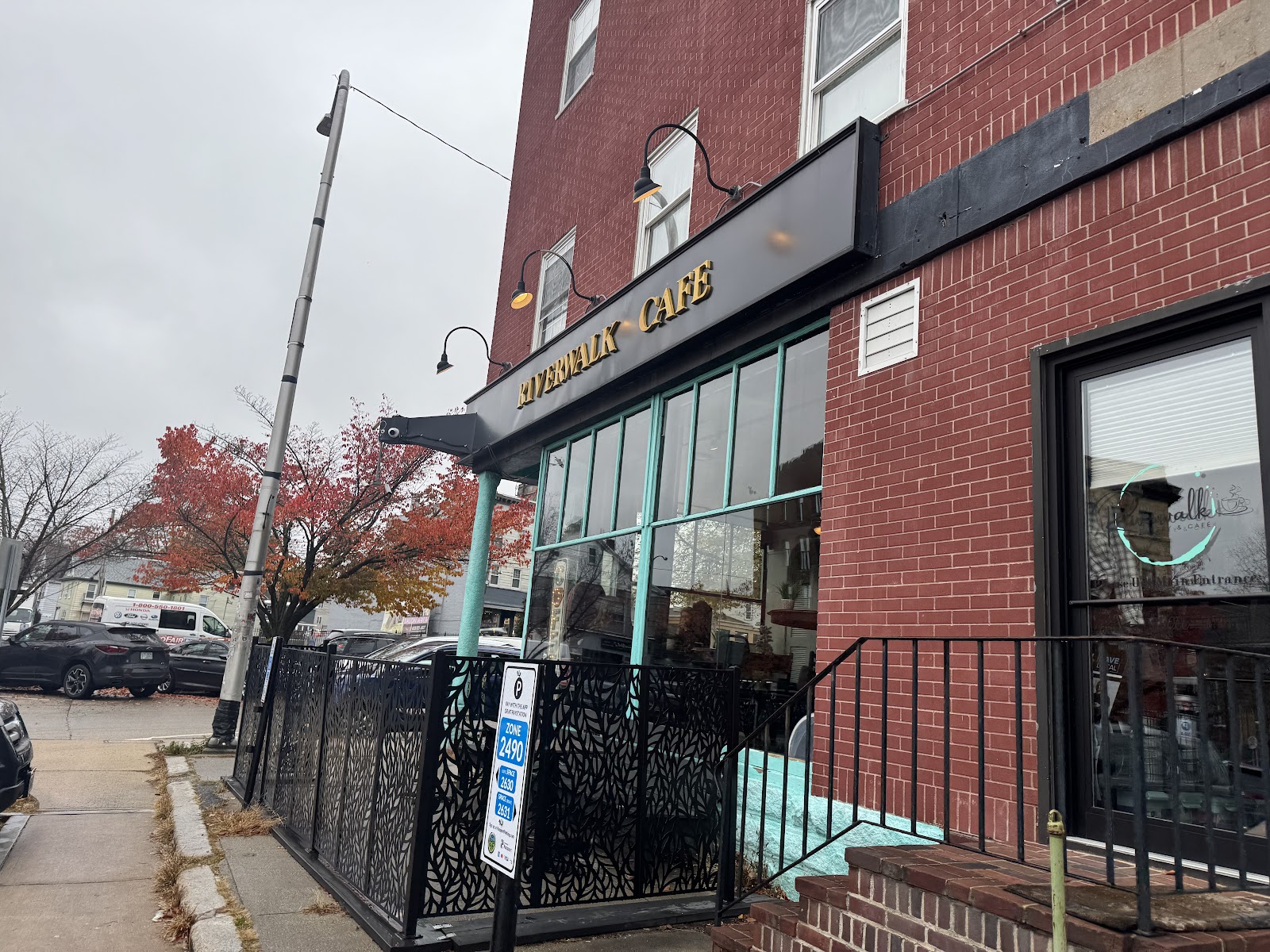 Riverwalk Bakery & Café
