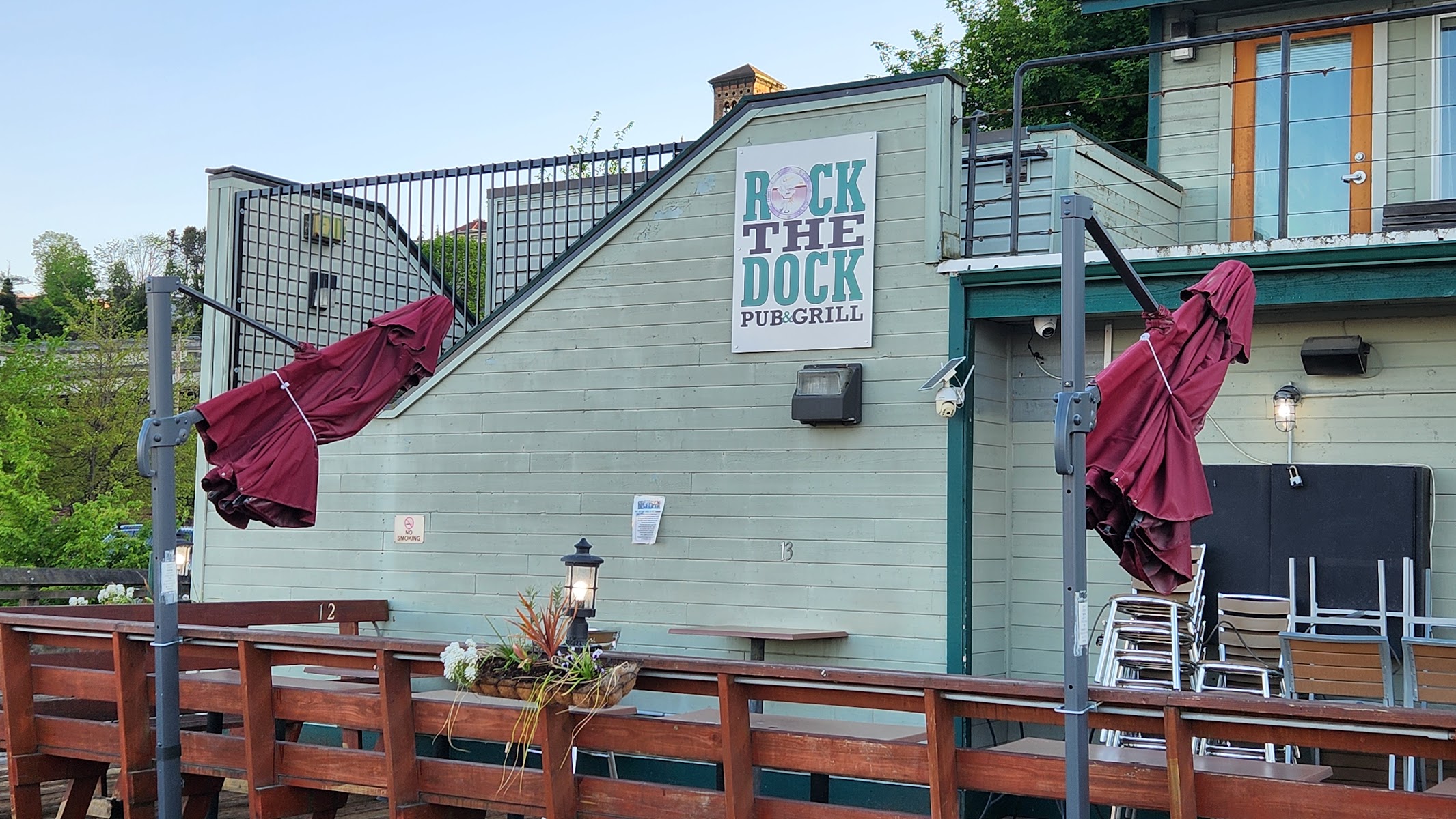 Rock The Dock Pub & Grill
