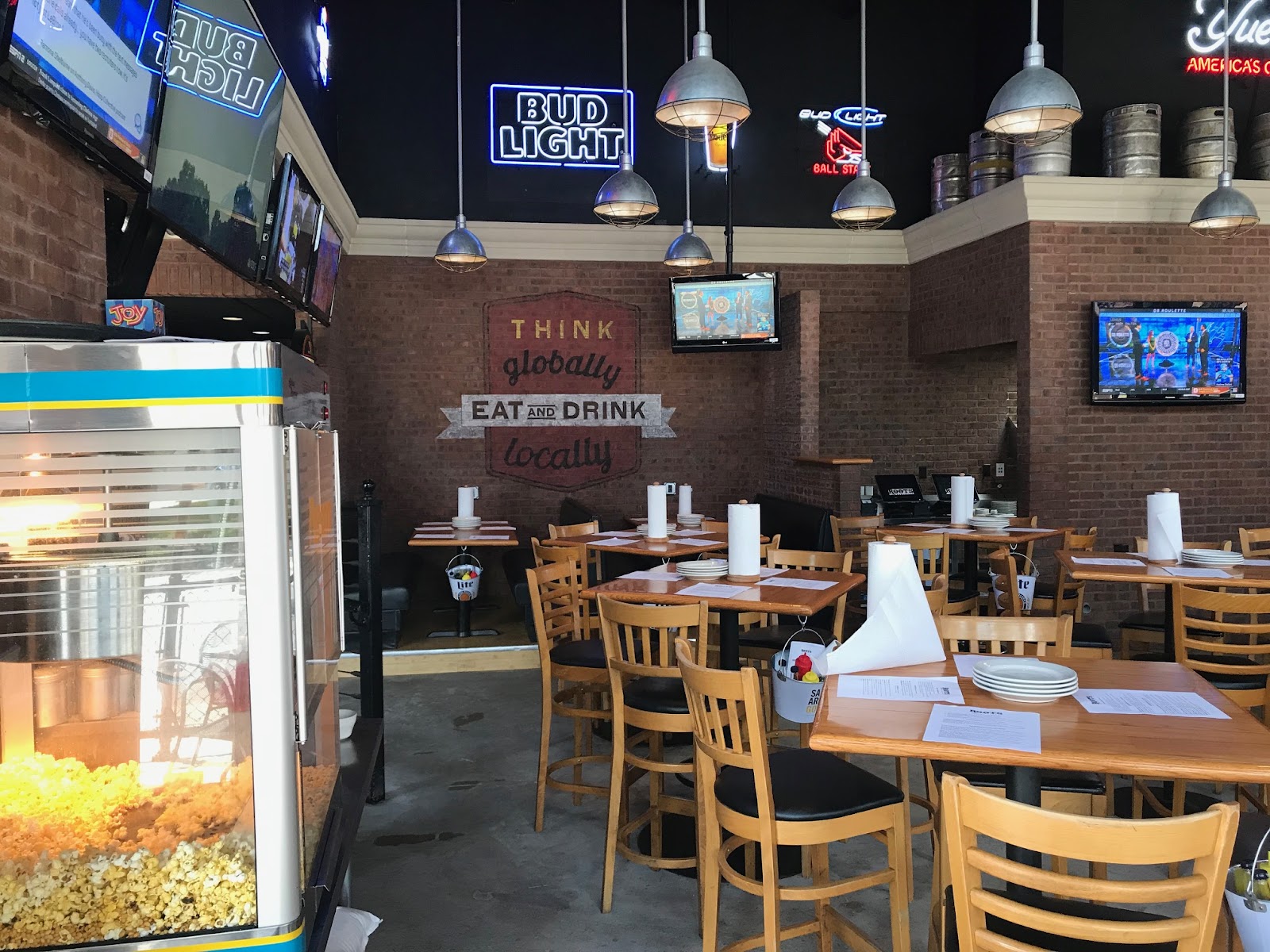 Roots Burger Bar