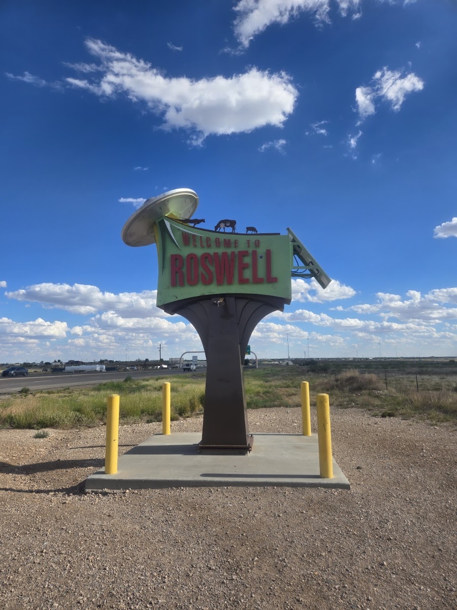 Roswell Historical Marker