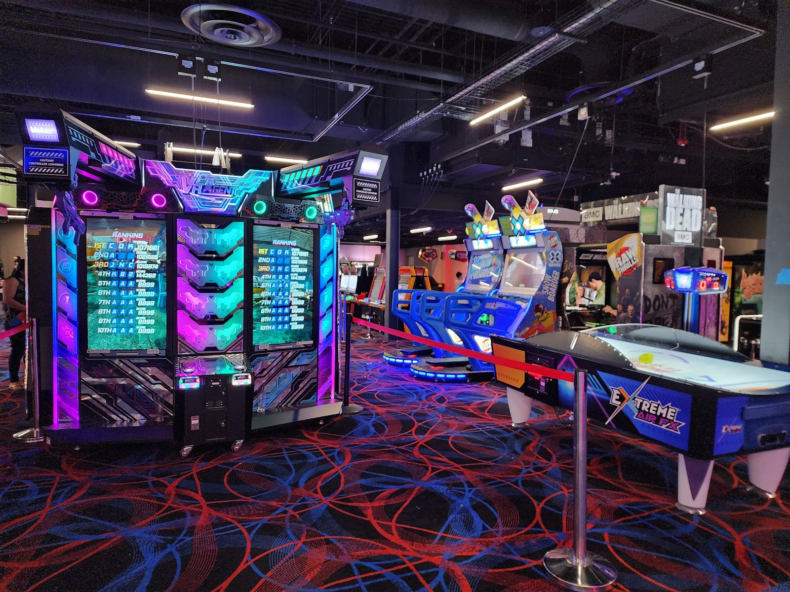 Round1 Bowling & Arcade - Aurora
