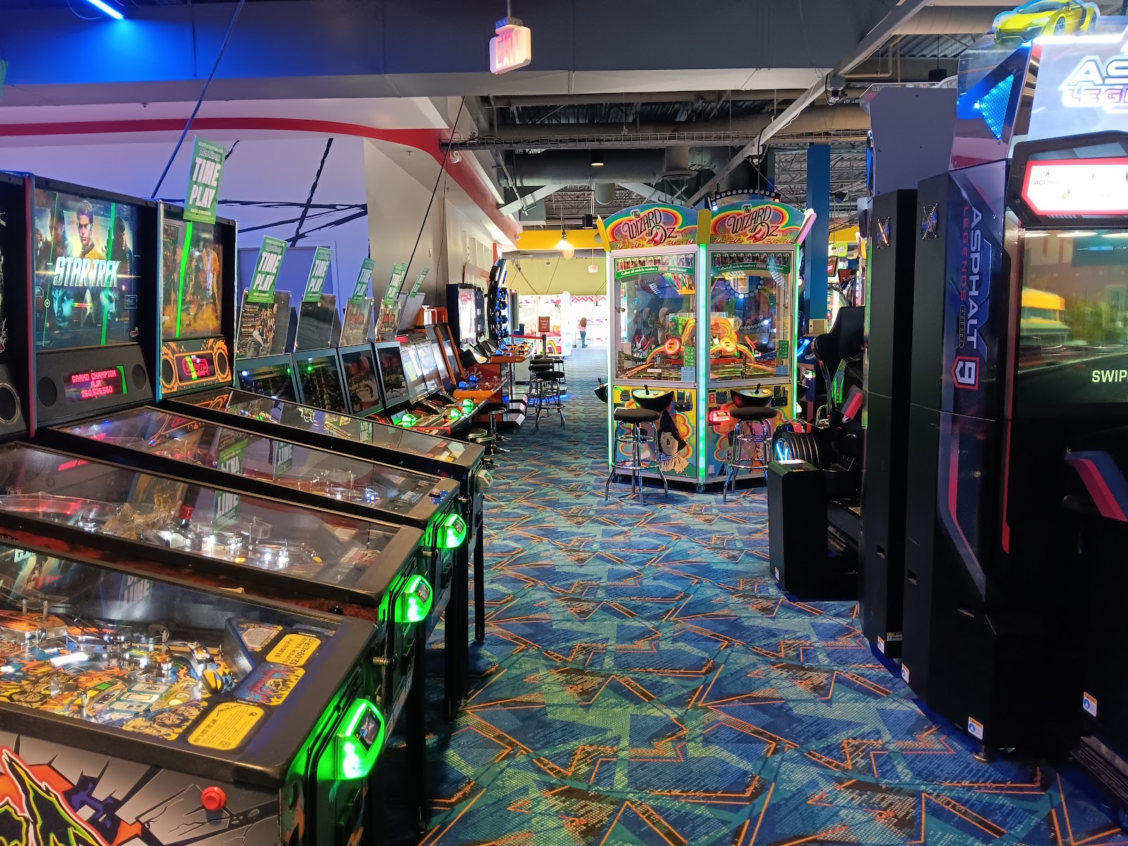 Round1 Bowling & Arcade - Moreno Valley